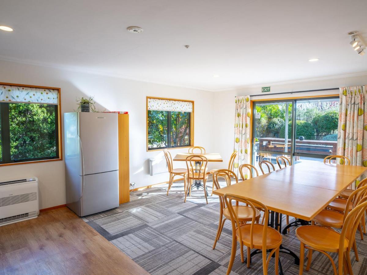 King Room,1427449885:JPEG