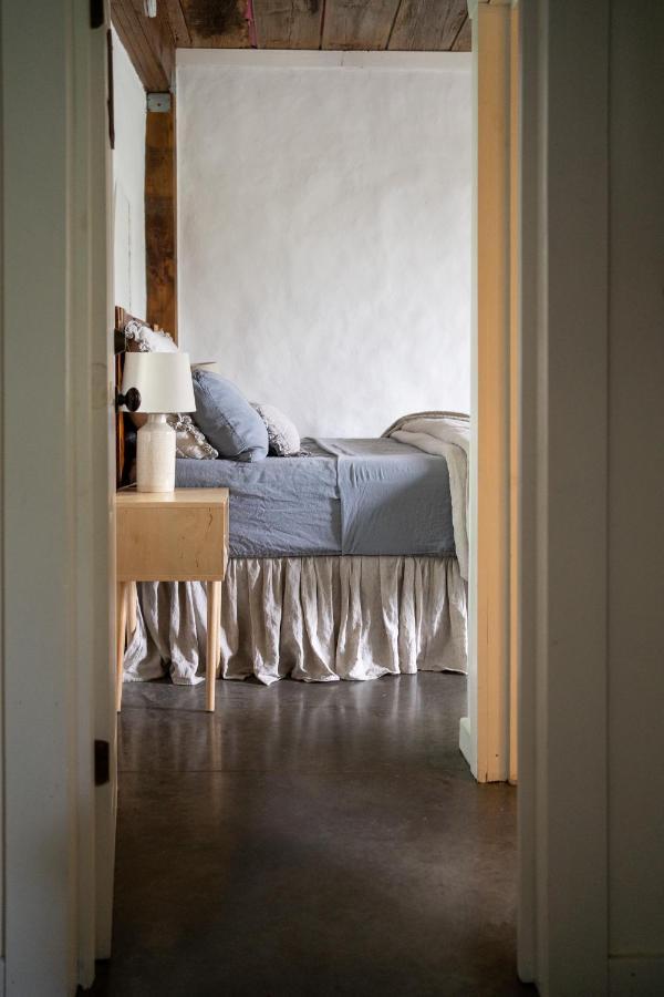 Standard Suite,1430388178:JPEG