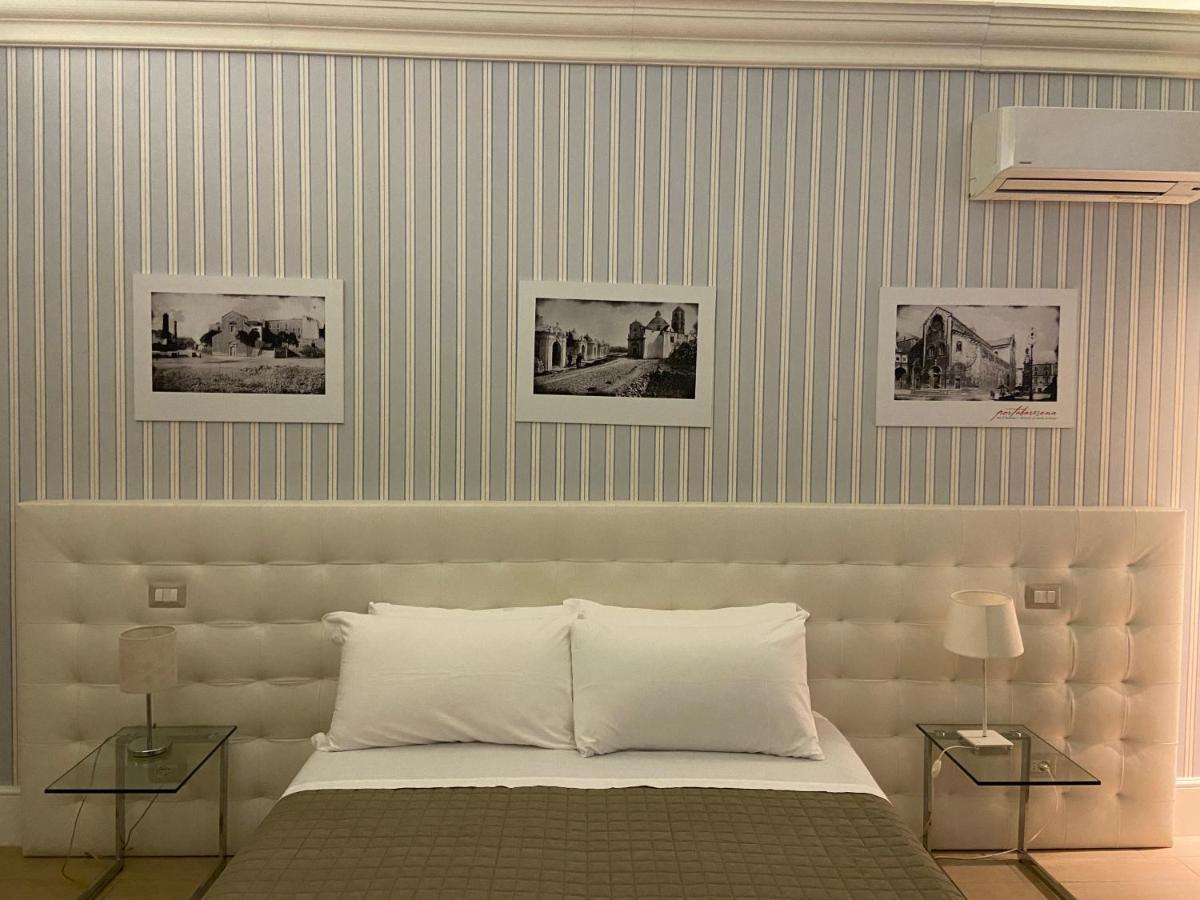 Standard Double Suite