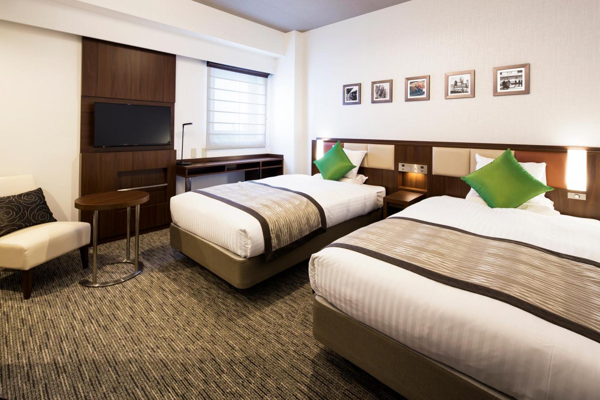 Large Twin Room
