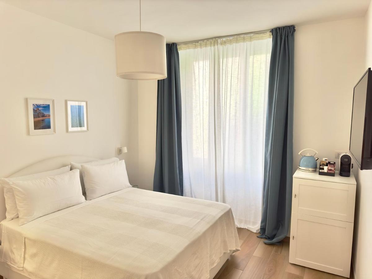 Double Room,1467013232:JPEG
