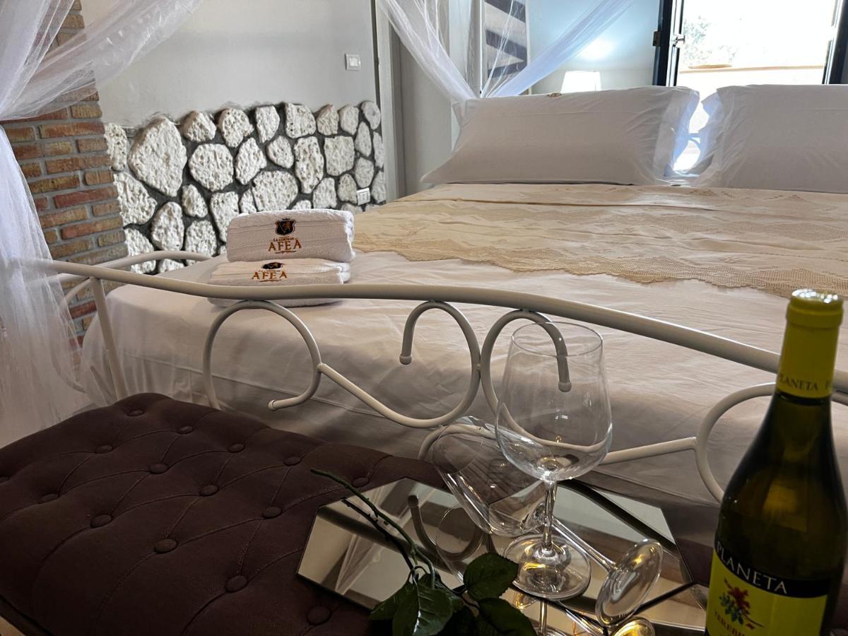 Deluxe Double Room,1467128549:JPEG