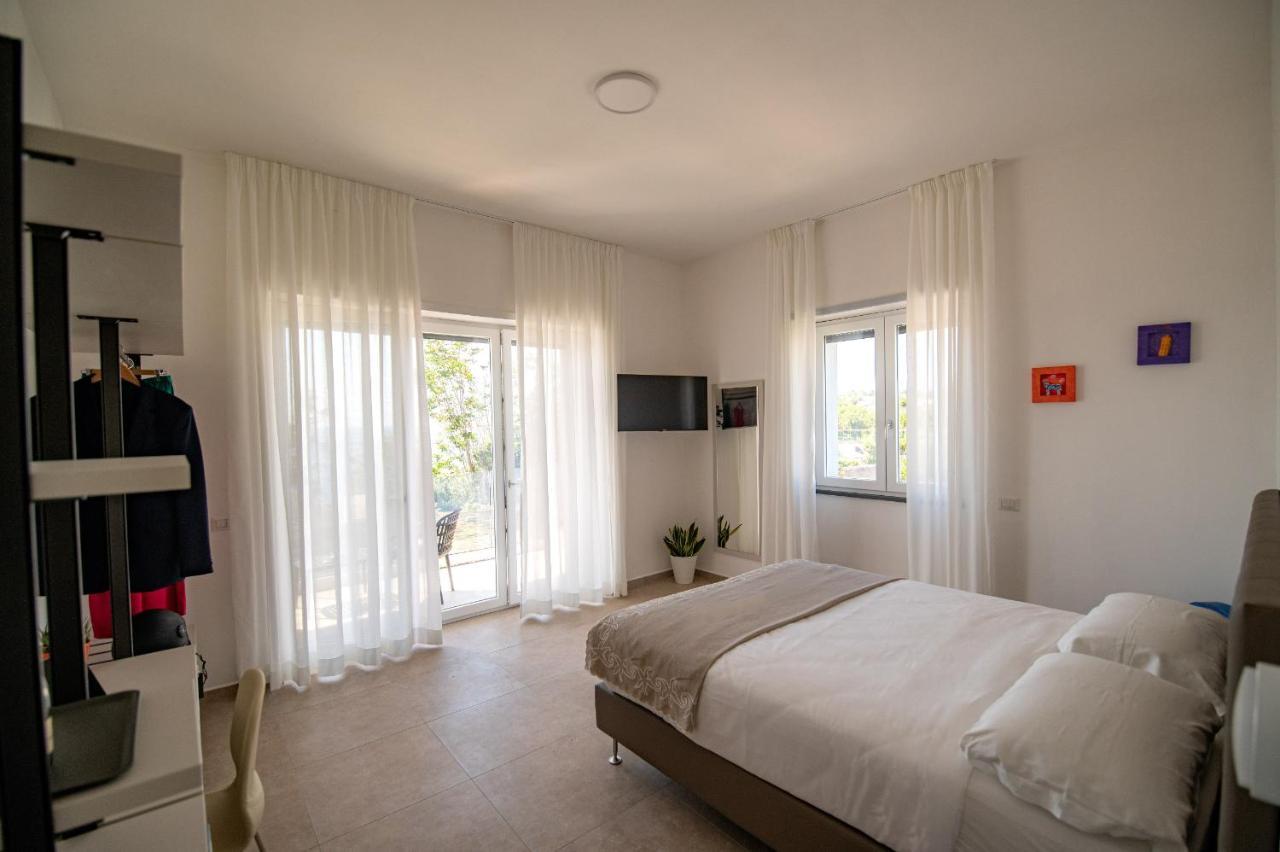 Double or Twin Room Sea View