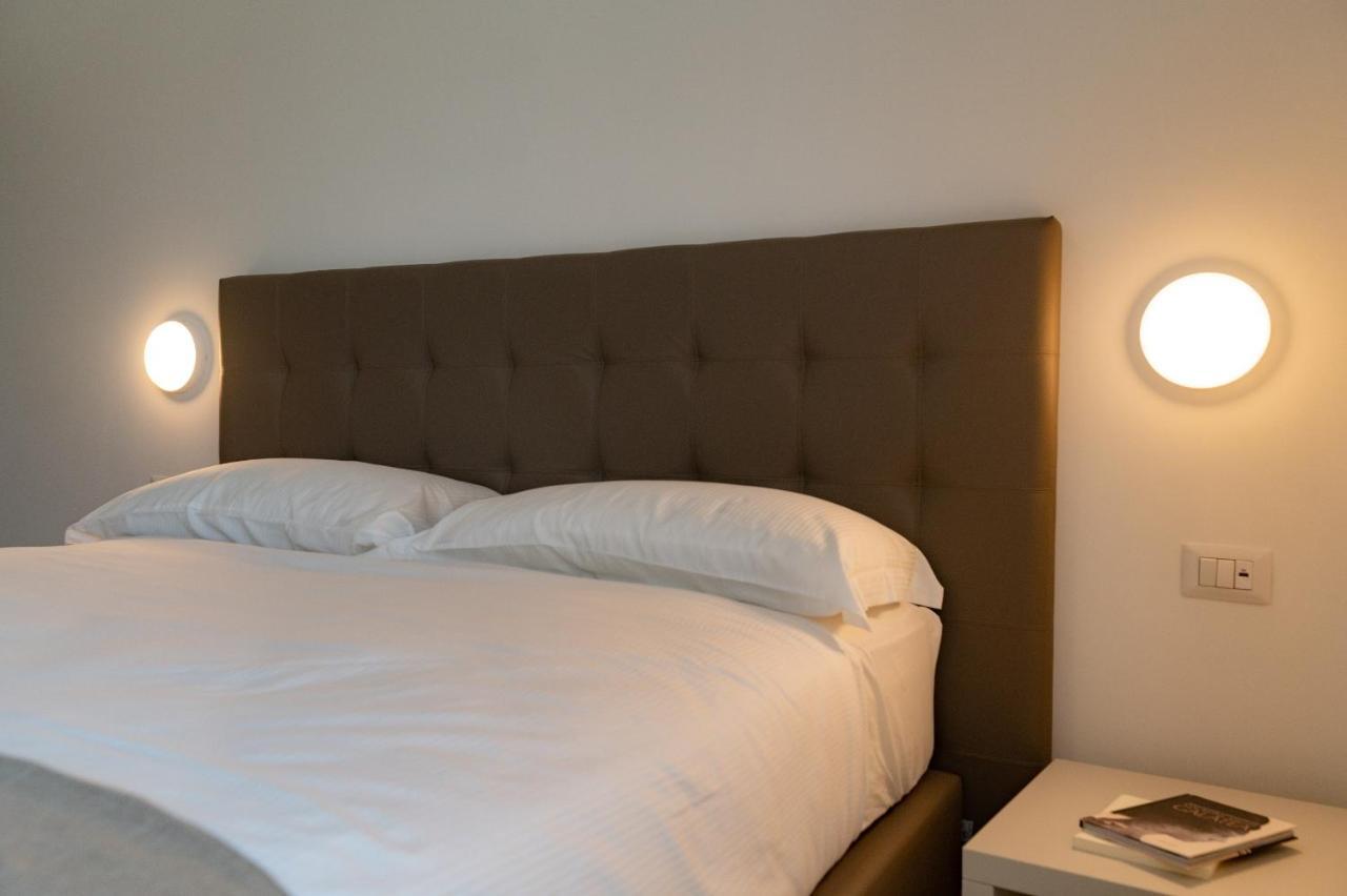 Double or Twin Room Sea View