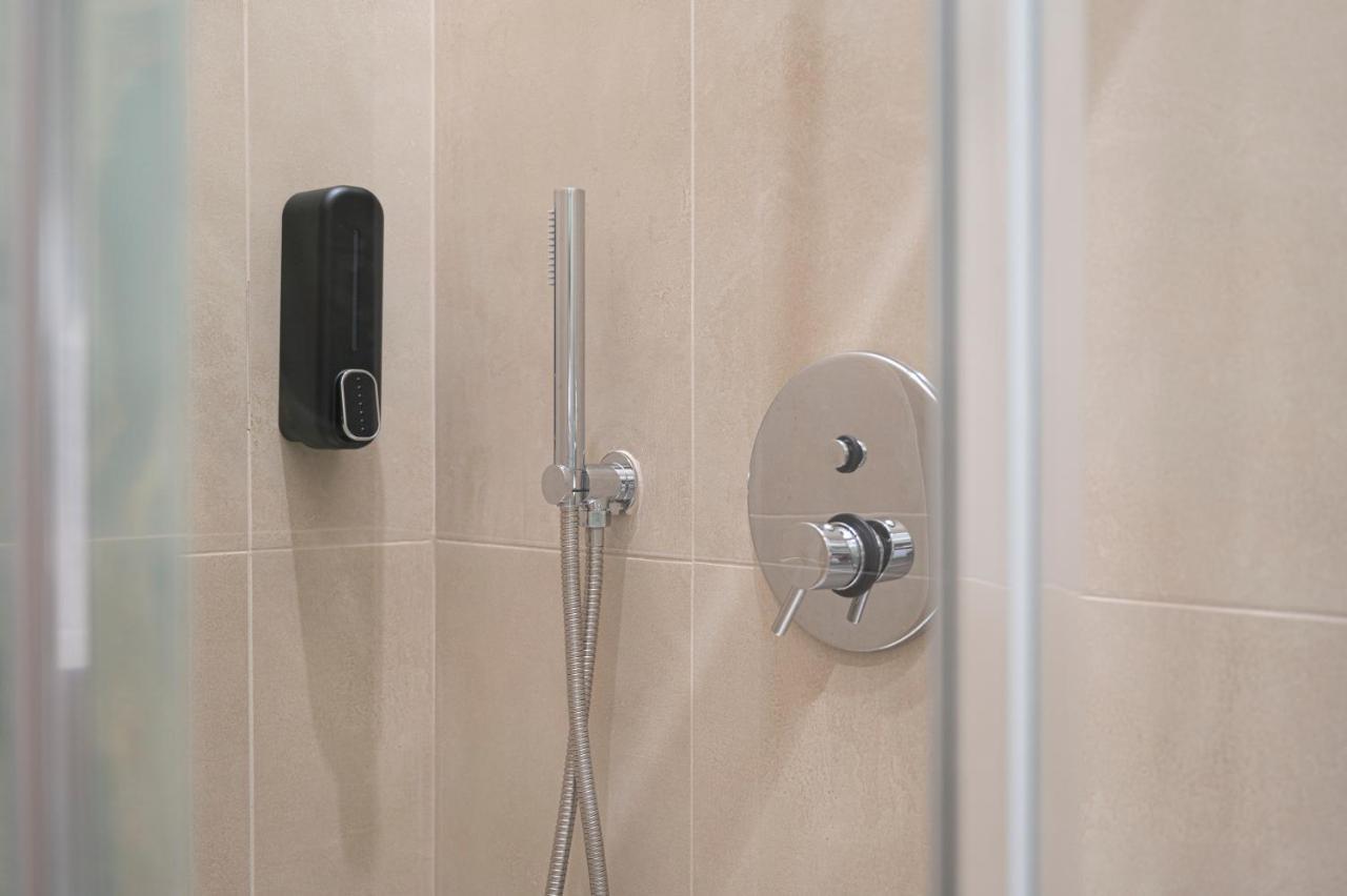 Triple Room Private Bathroom