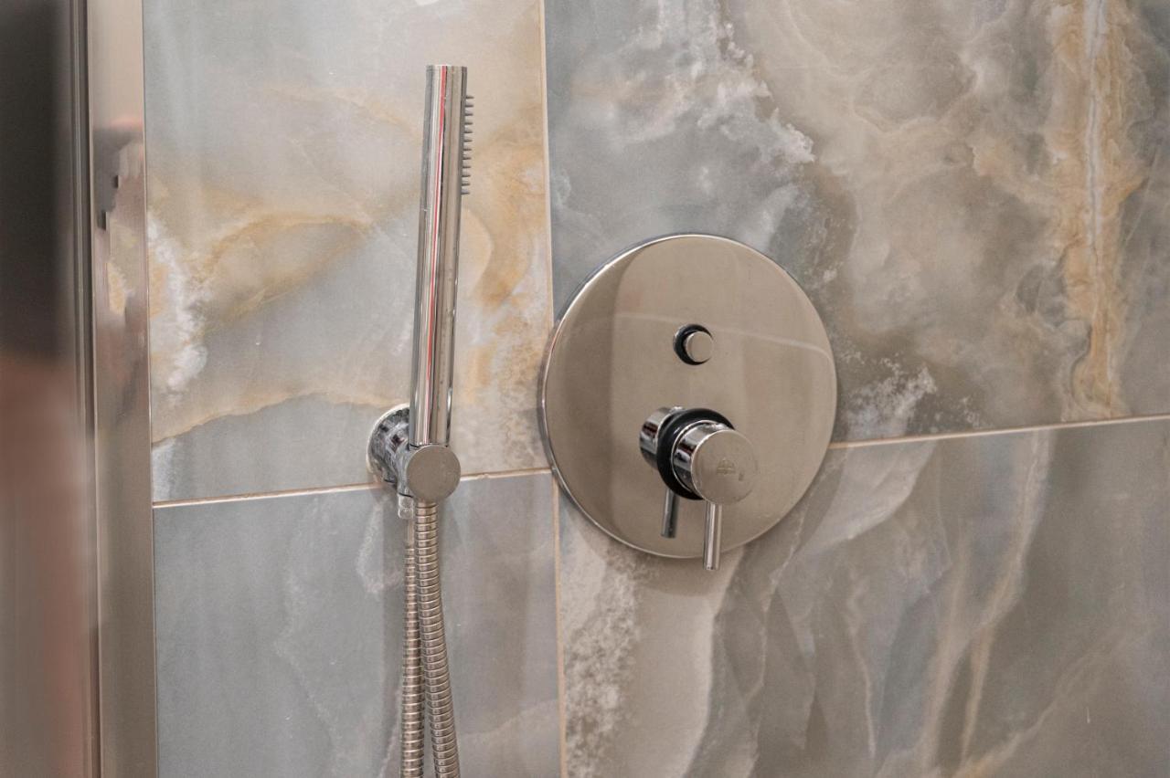 Quadruple Room Private Bathroom