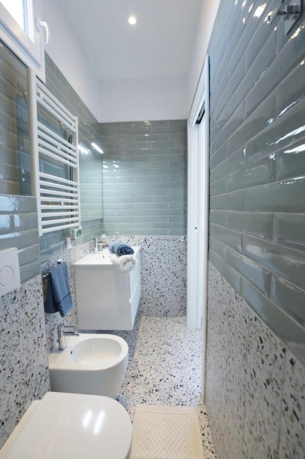 Single Room Private Bathroom
