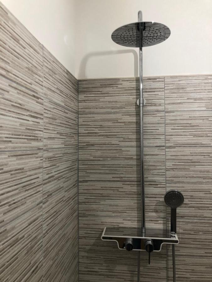 Quadruple Room Private Bathroom