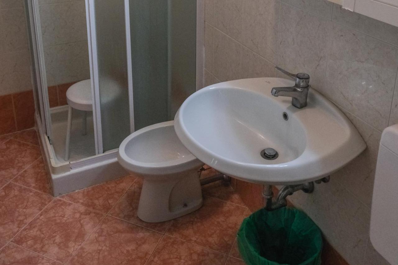 Double Room with Private Bathroom,1469715722:JPEG