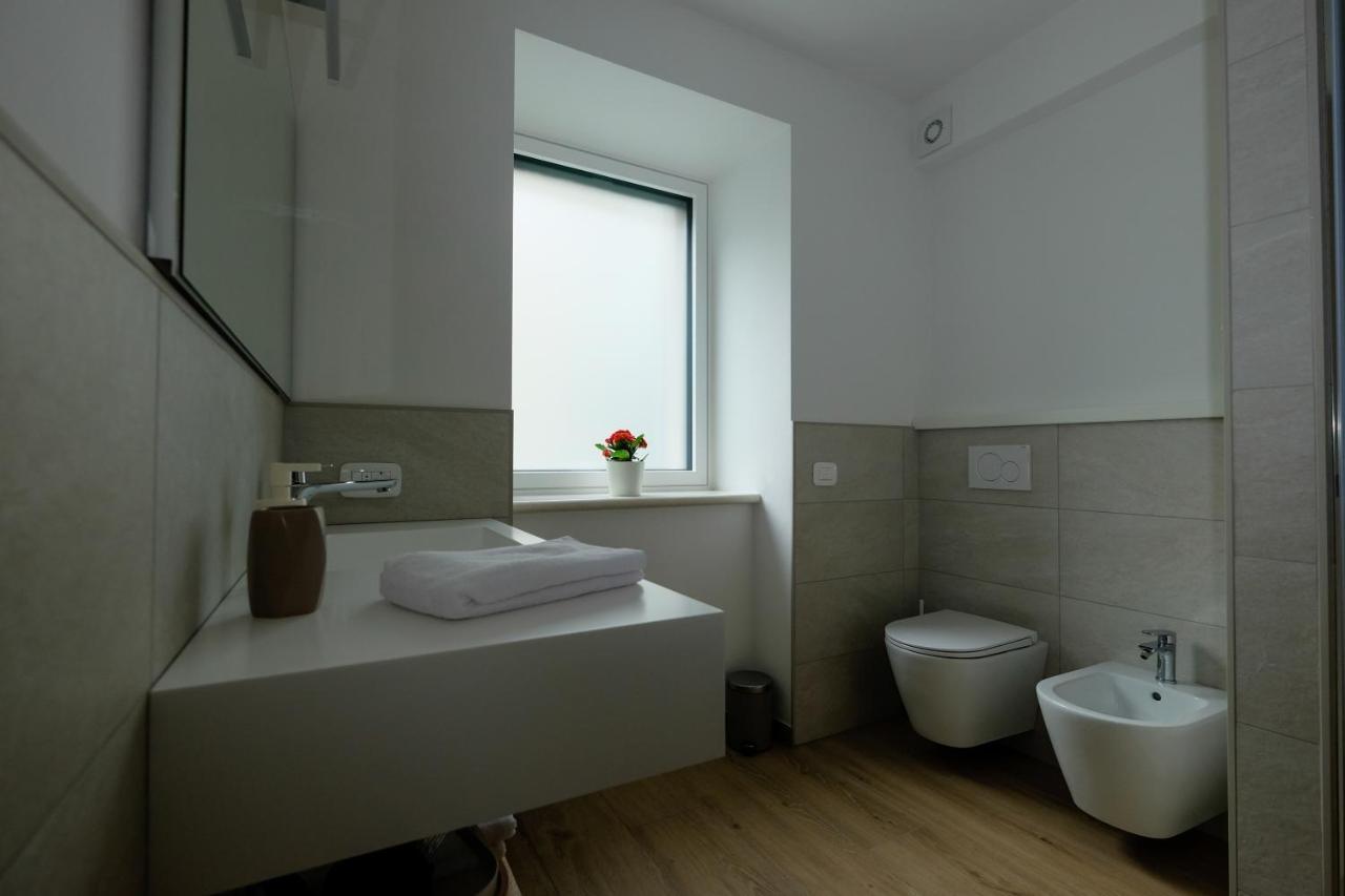 Camera Familiare con Bagno Privato
