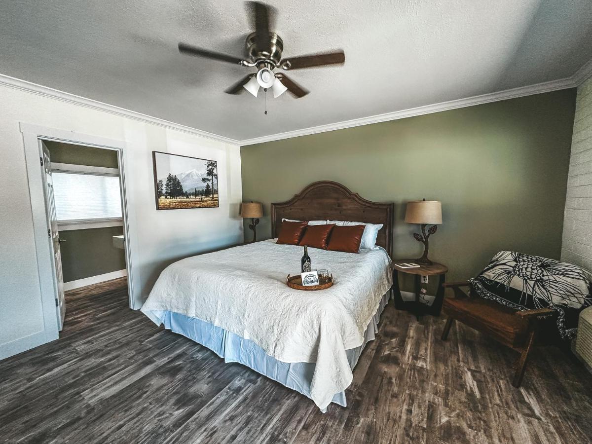 Standard King Room