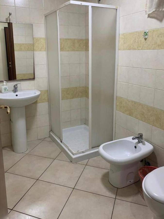 Camera Matrimoniale con Bagno Privato