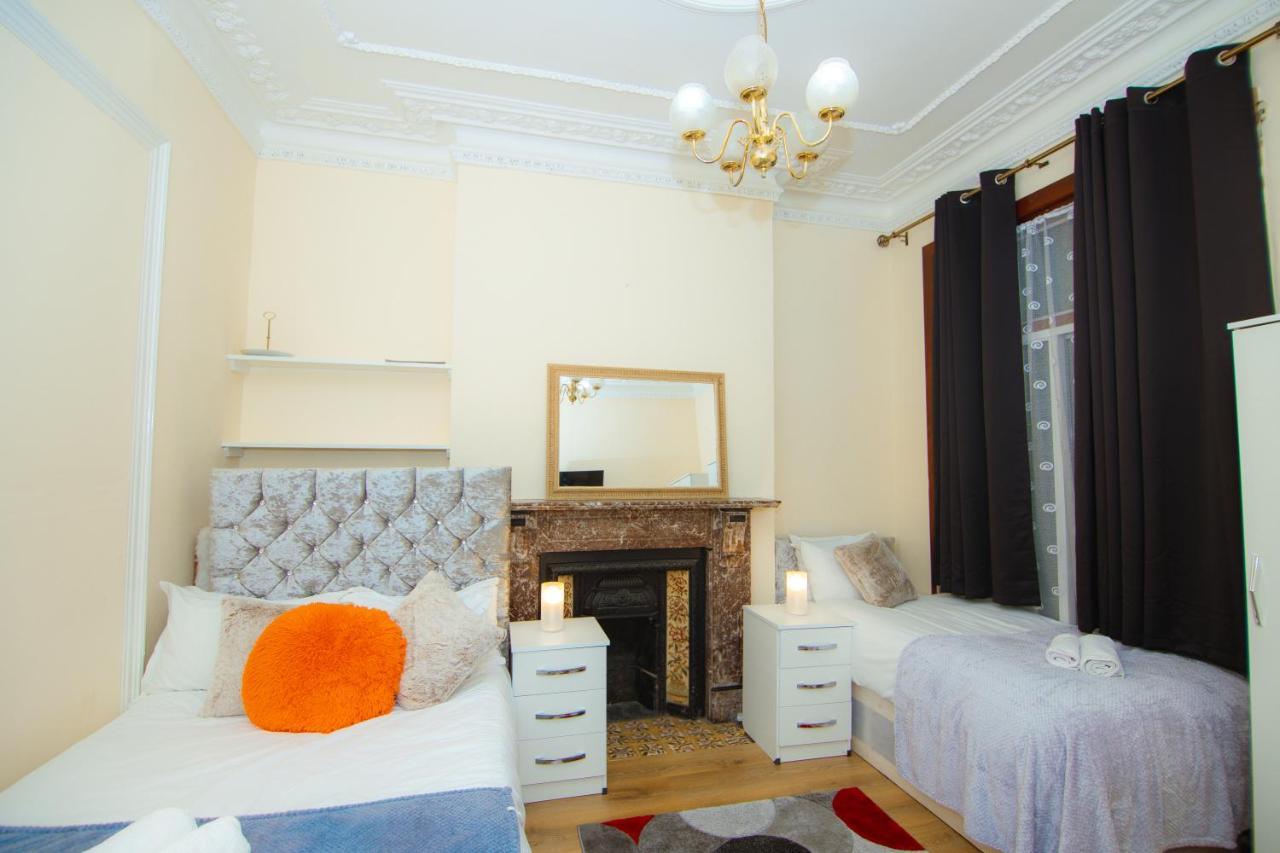 Habitación Familiar con baño compartido