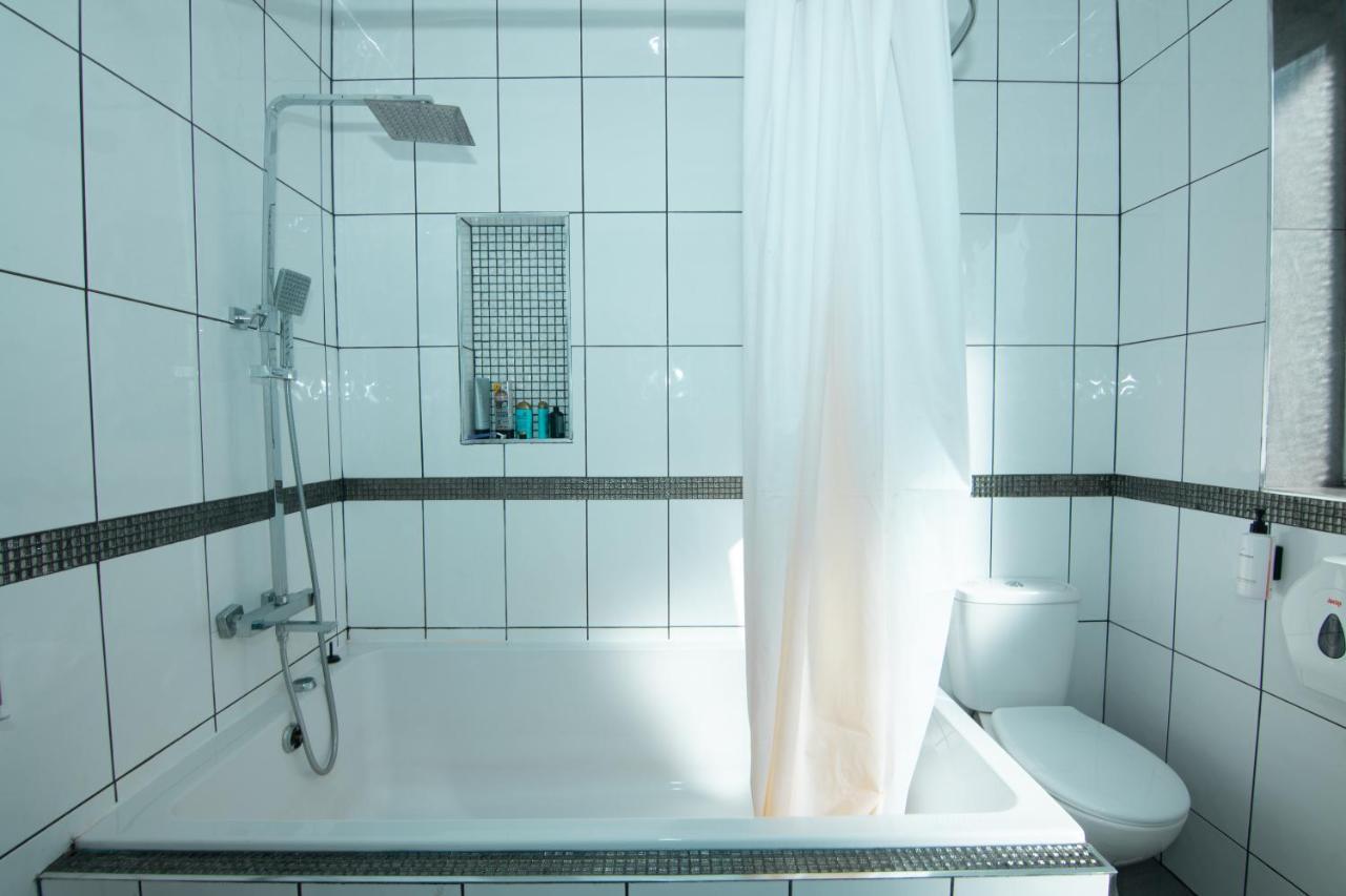 Habitación Doble con baño compartido