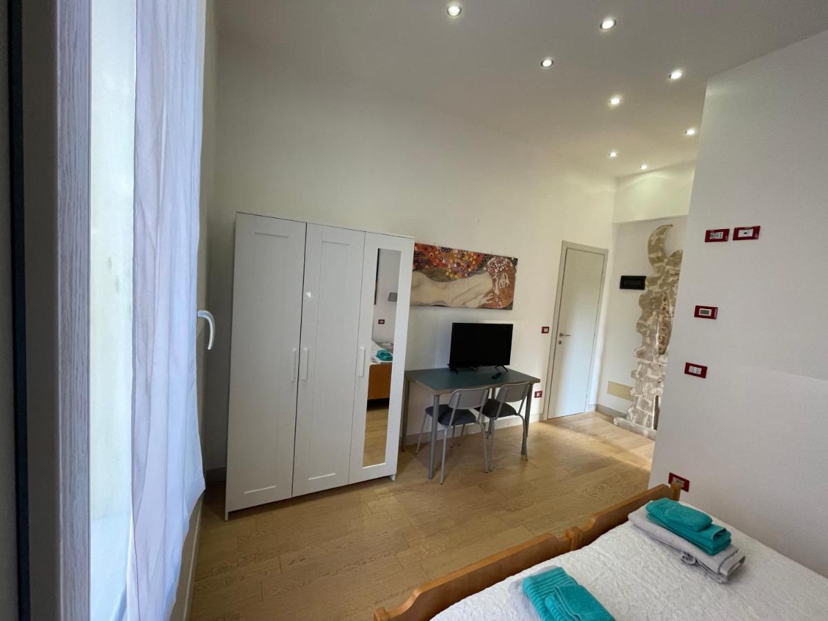 Large Double or Twin Room