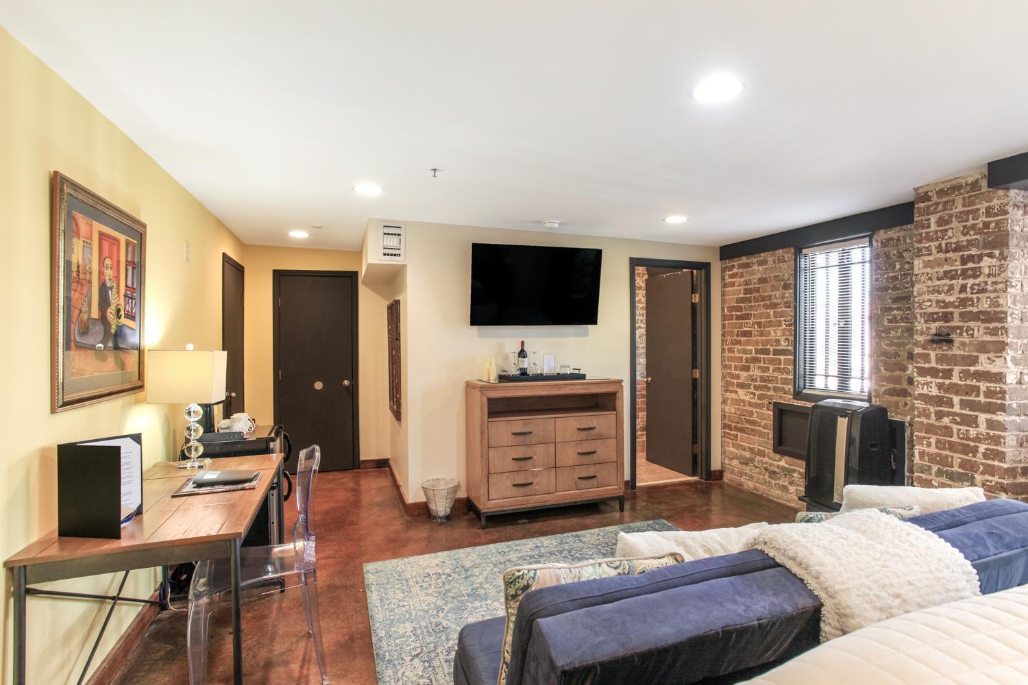 Queen Room