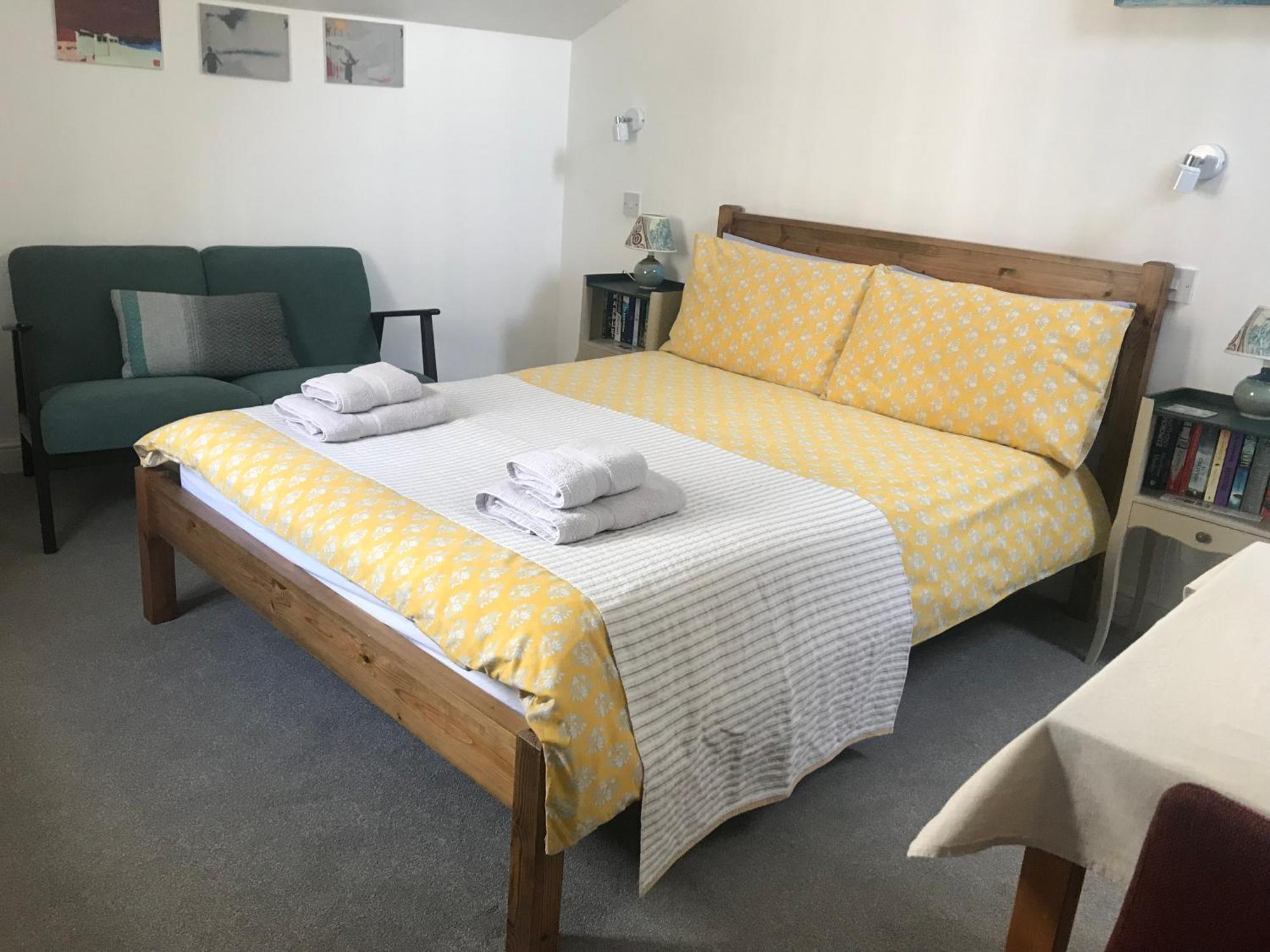 Double Room with Private Bathroom