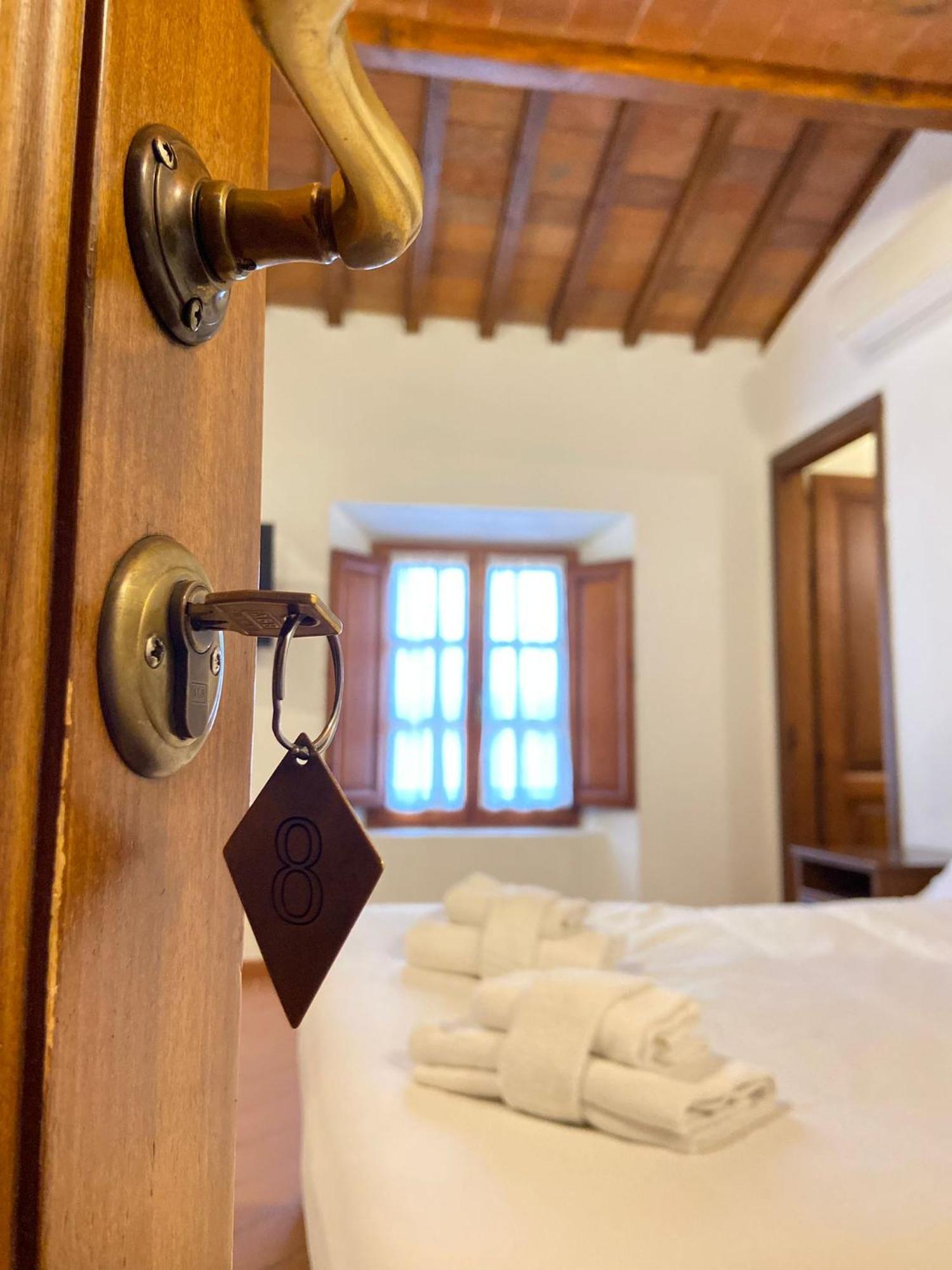 Double Room,1510703689:JPEG