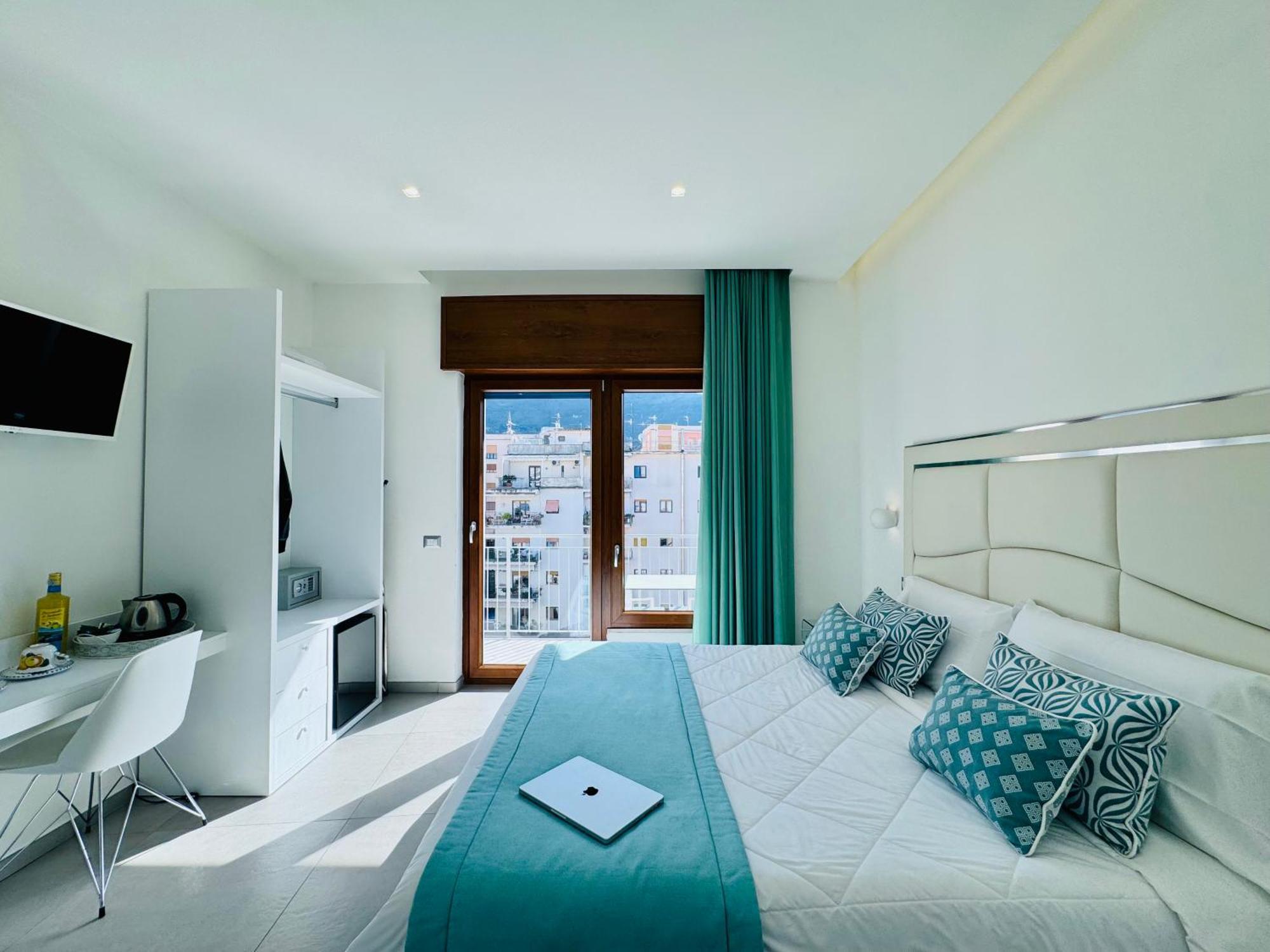 Deluxe Double Room Balcony