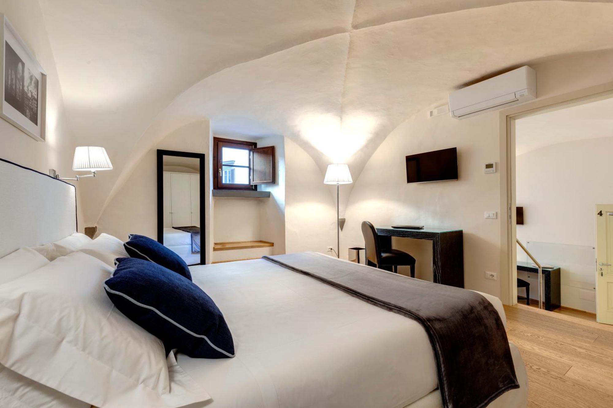 Family Room with Private Bathroom,1510448131:JPEG
