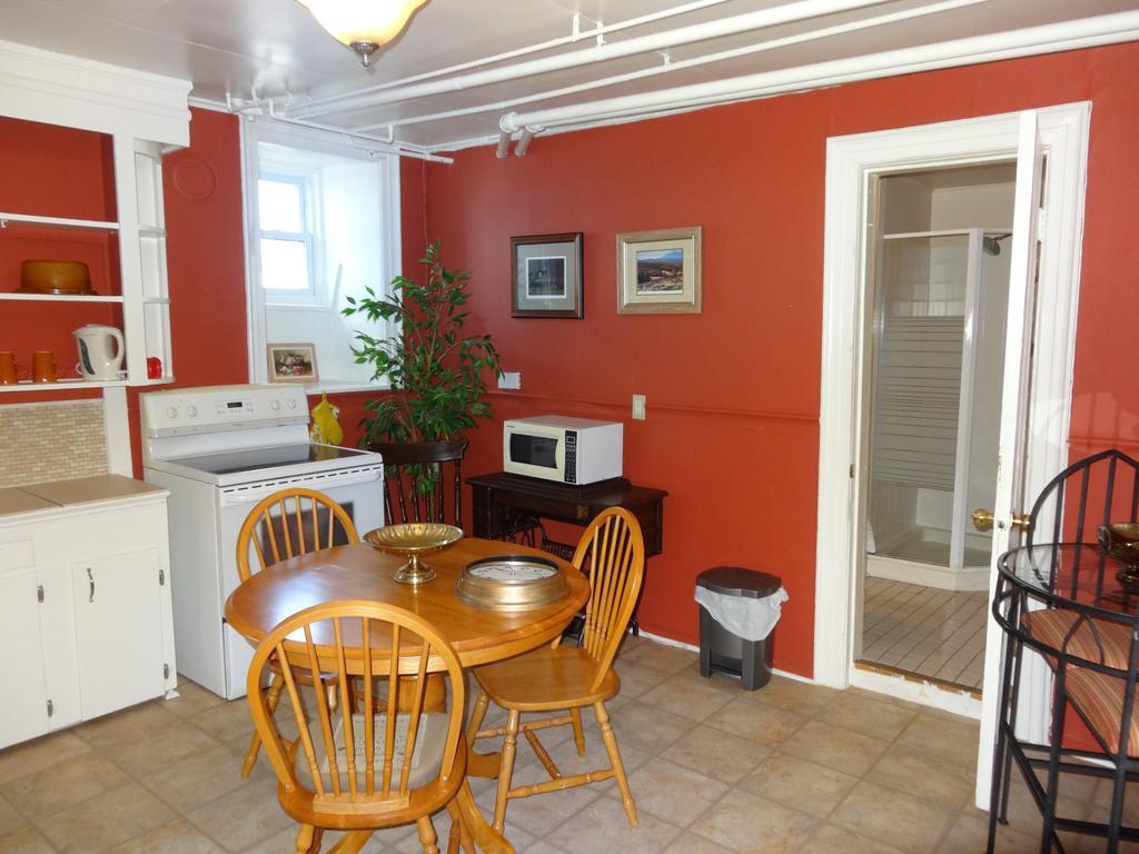 Deluxe Family Room,397815204:JPEG