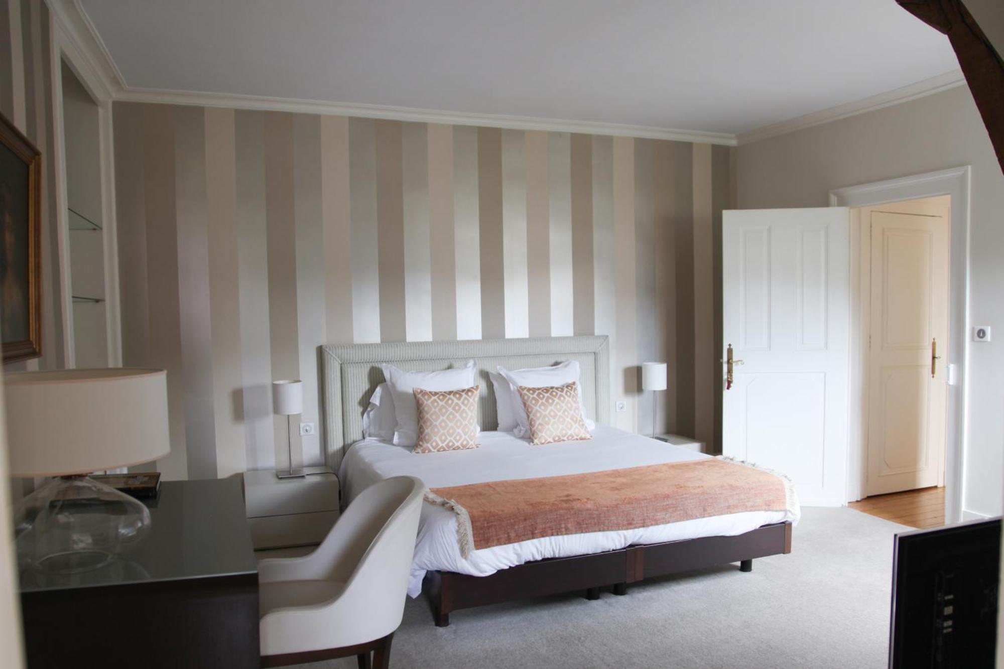 Deluxe Double Room with Bath