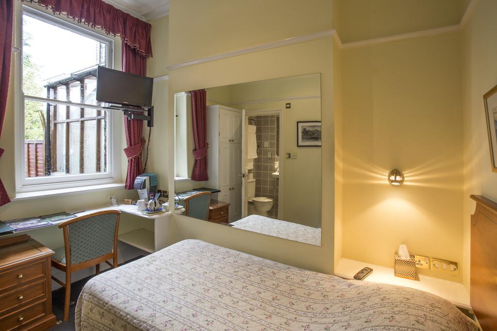 Single Room with Shower