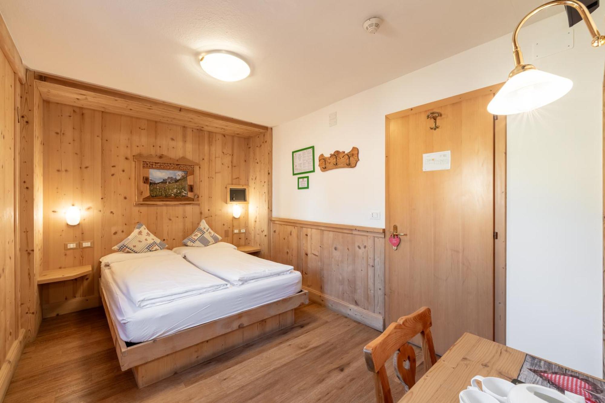 Economy Double or Twin Room Mountain View