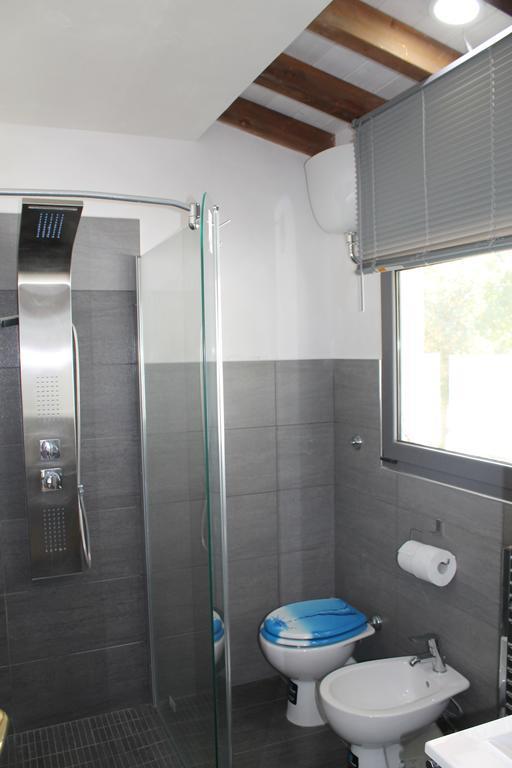 Double or Twin Room Private Bathroom