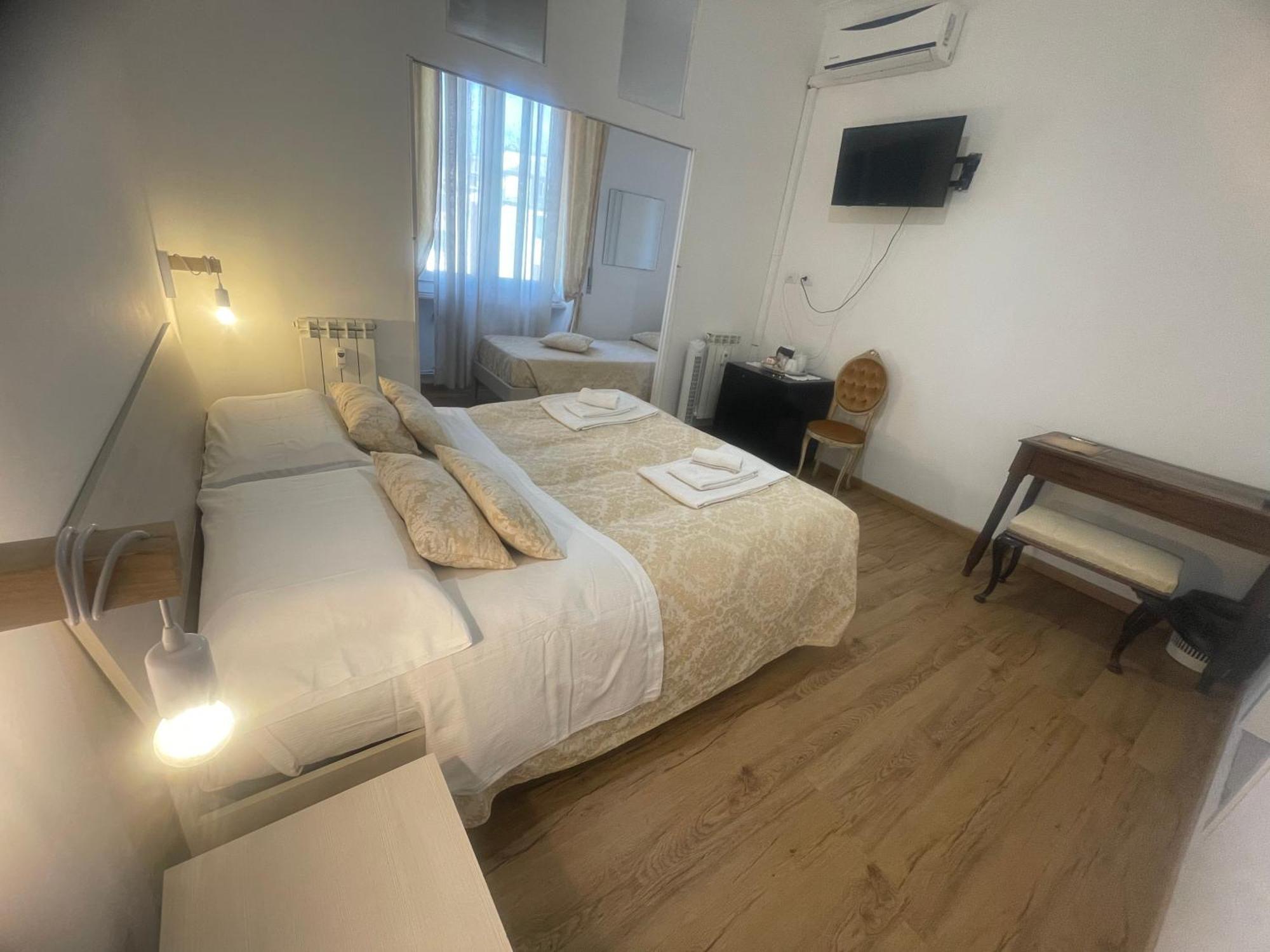 Triple Room City View