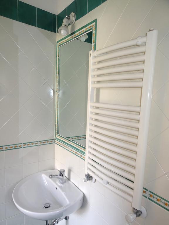 Camera Matrimoniale con Bagno Privato