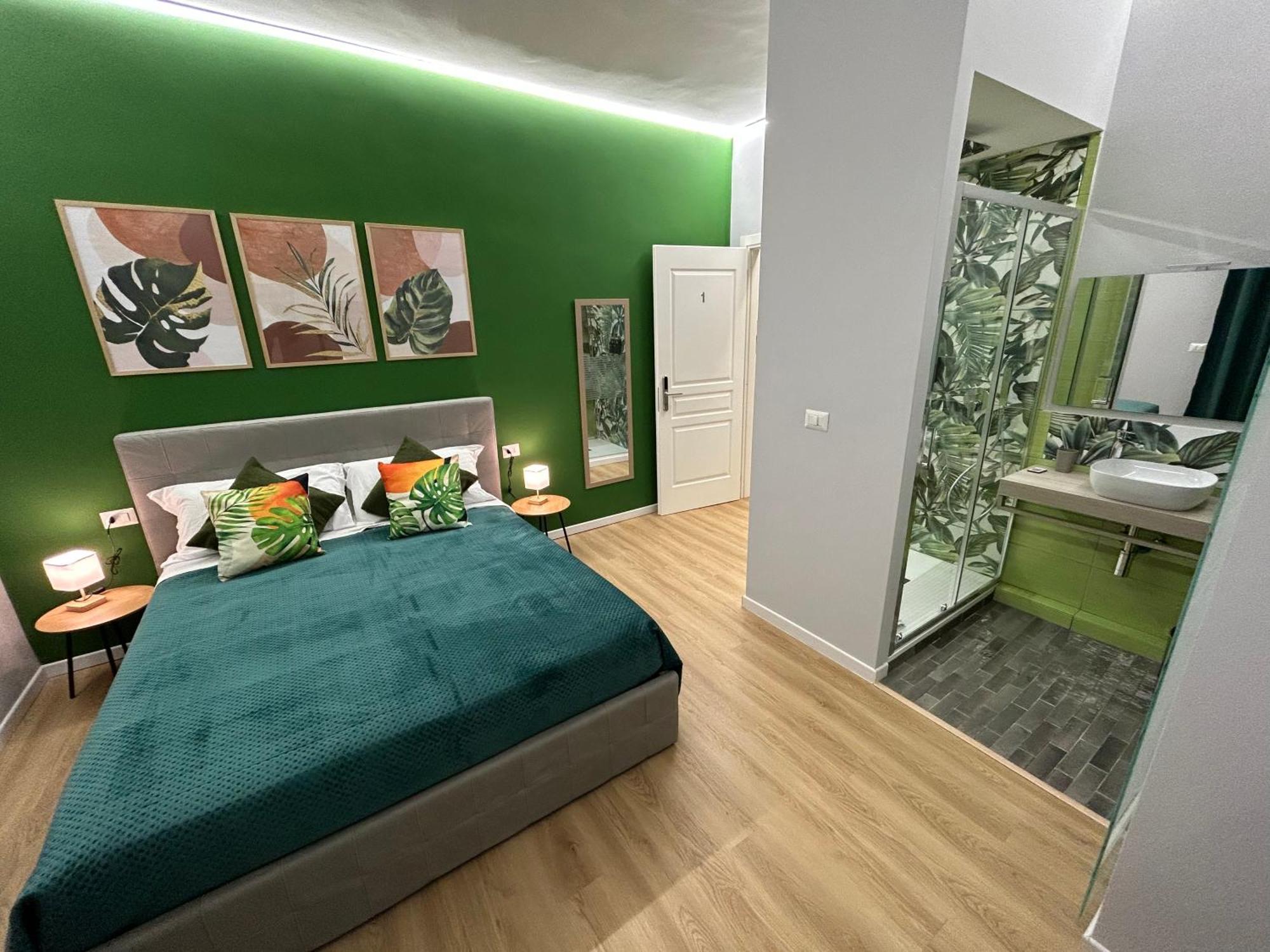 Deluxe Double Room Balcony,1539984196:JPEG