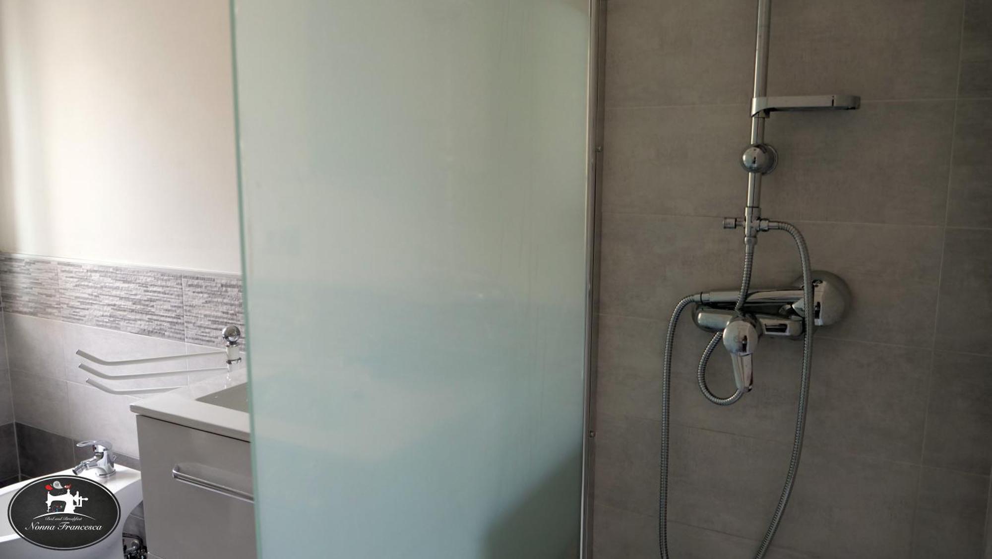 Double Room Private Bathroom