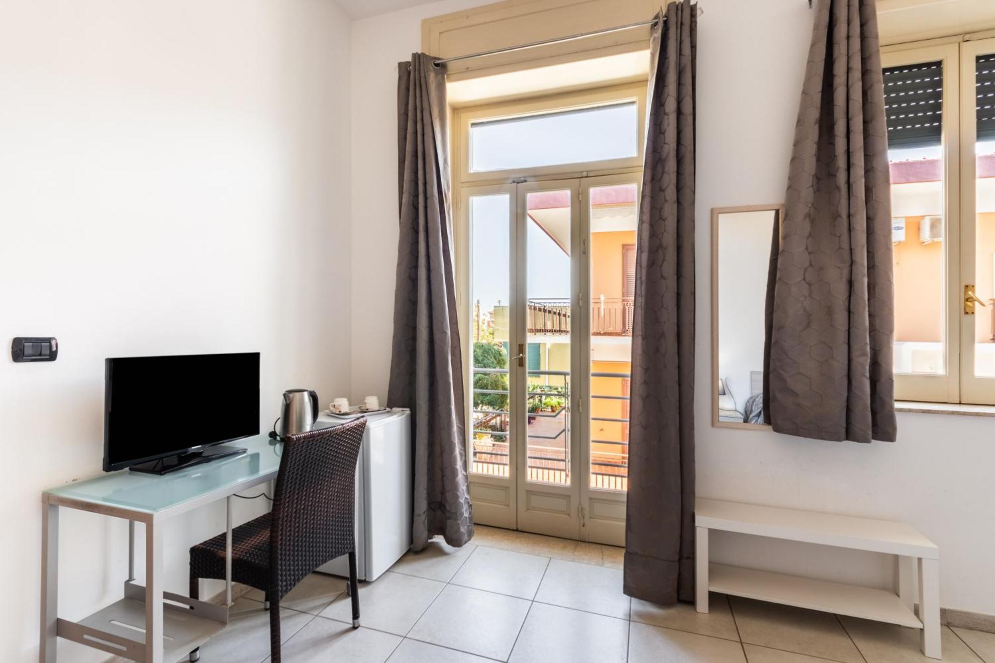 Triple Room Balcony