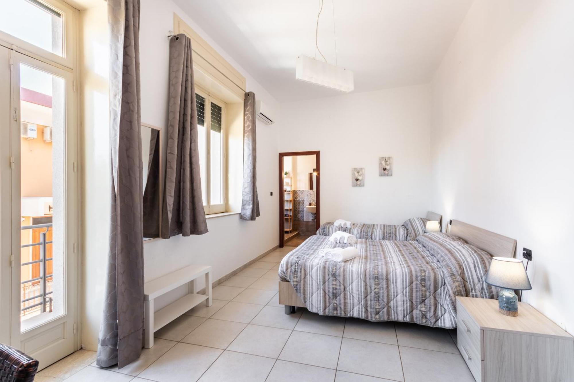 Triple Room Balcony