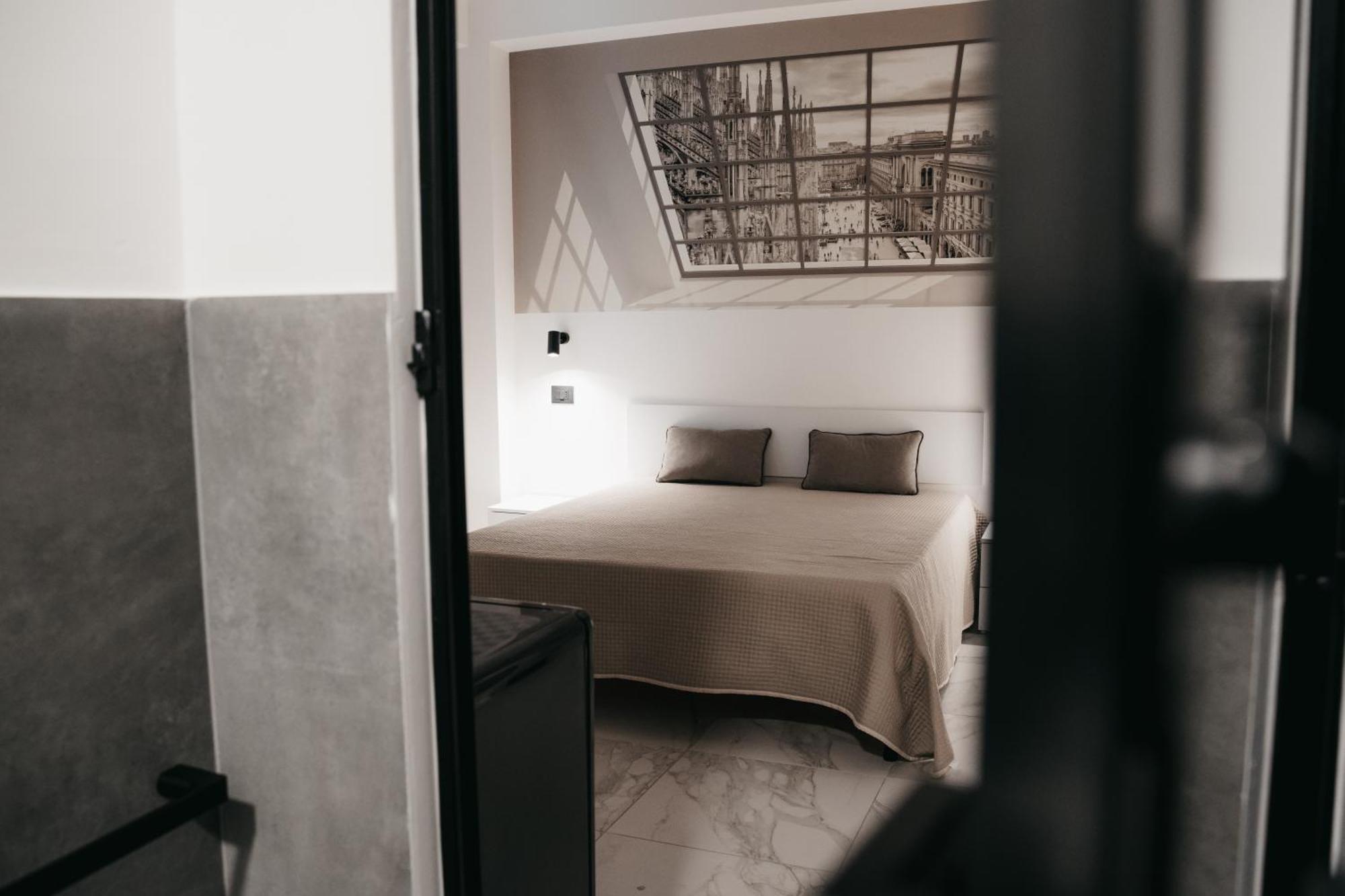Double Room,1543999912:JPEG