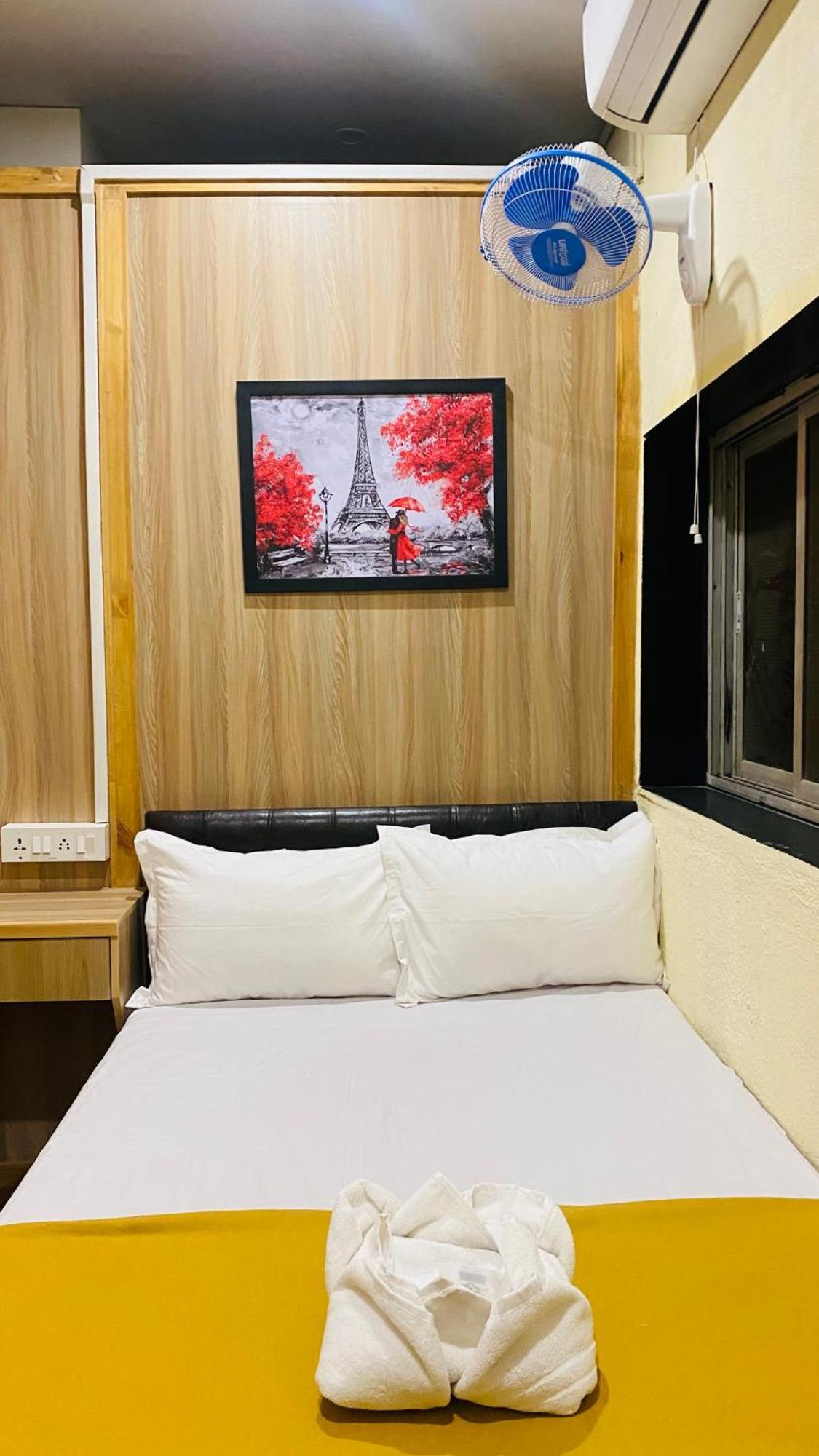 Budget Single Room