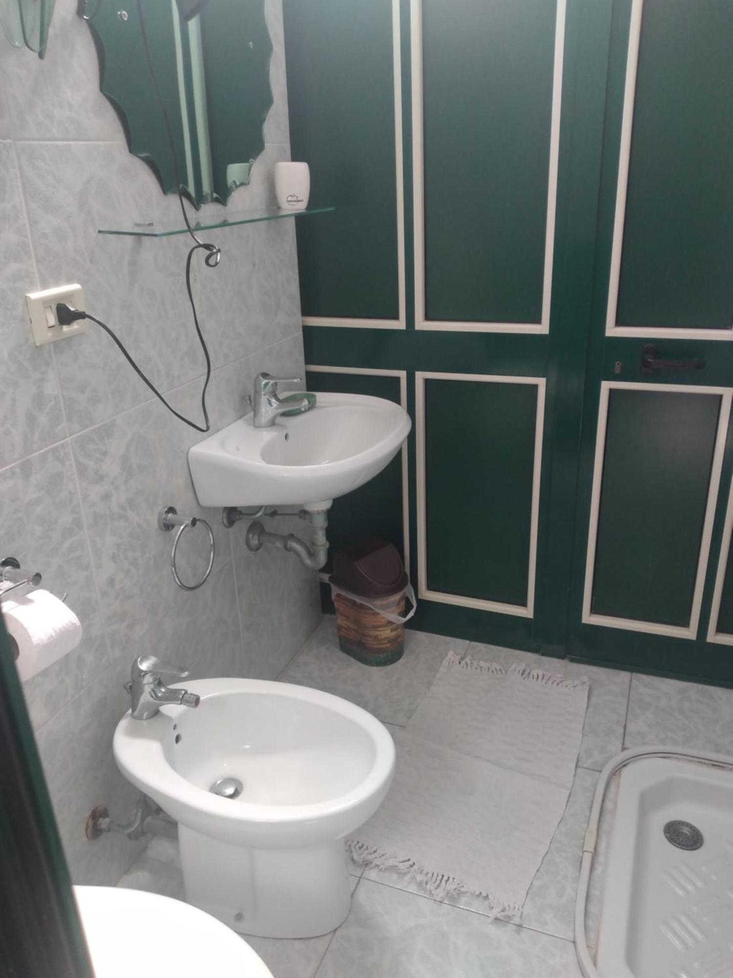 Quadruple Room Private Bathroom