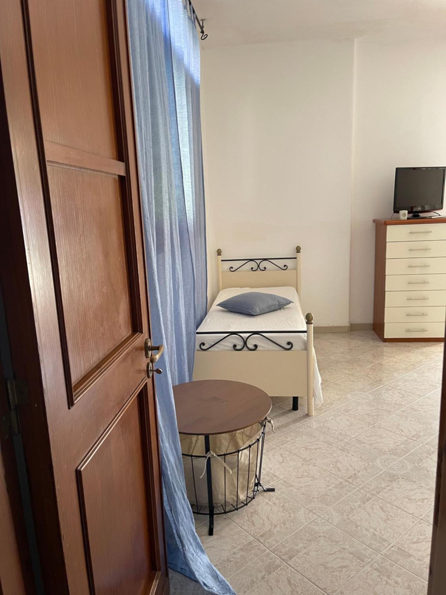 Triple Room Private Bathroom