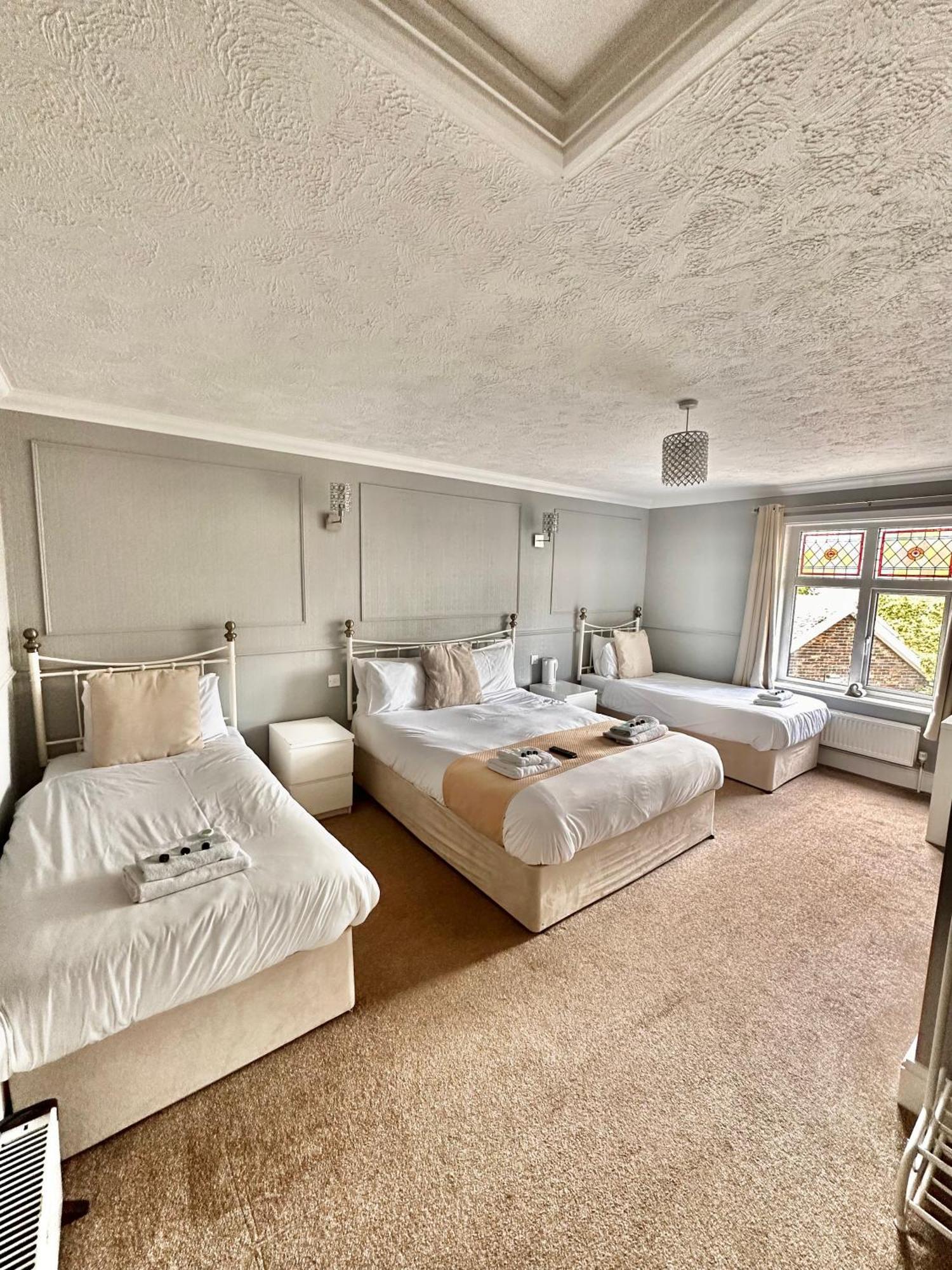 Deluxe Family Suite,1552573282:JPEG