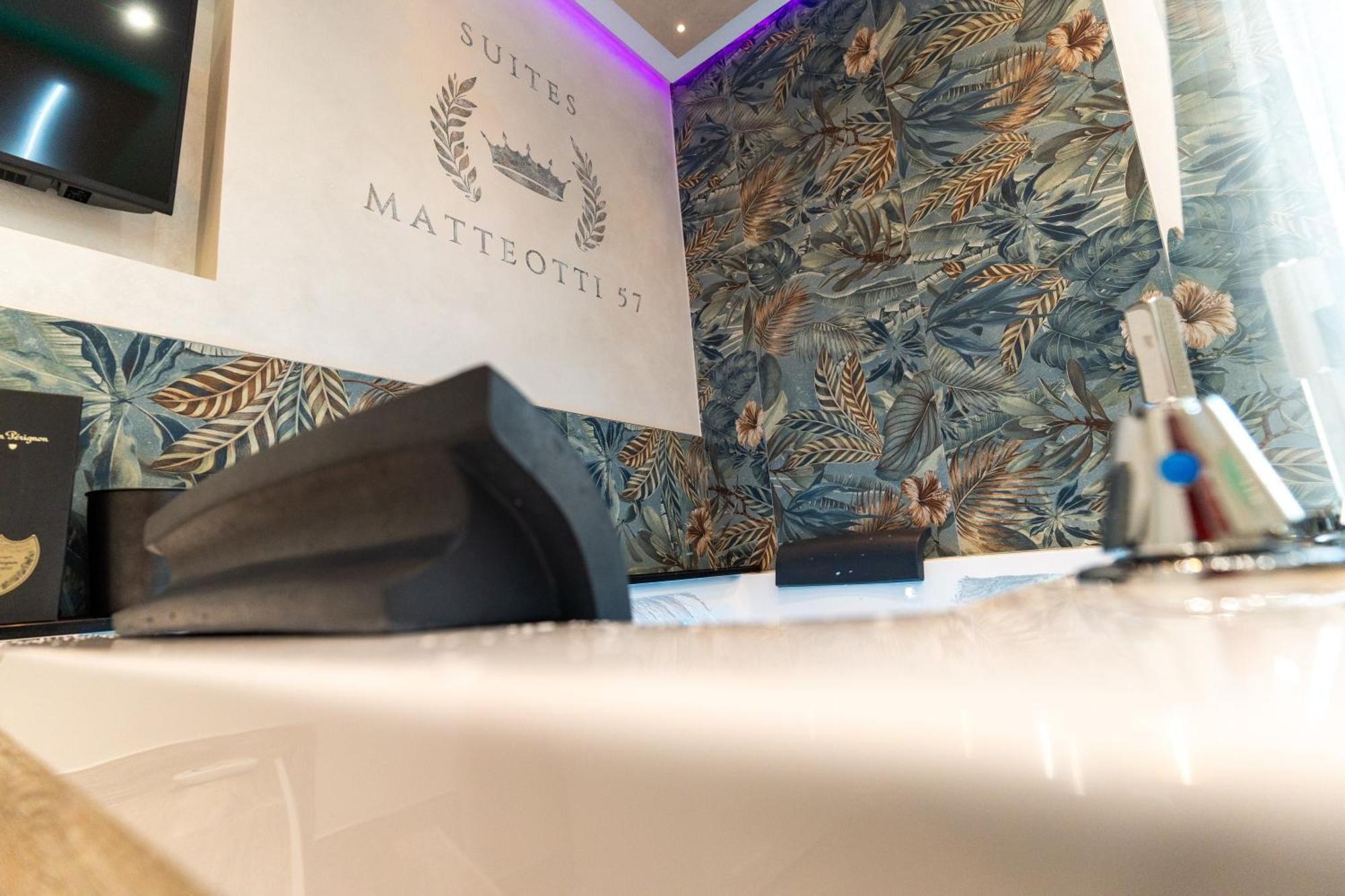 Deluxe Double Room Bath