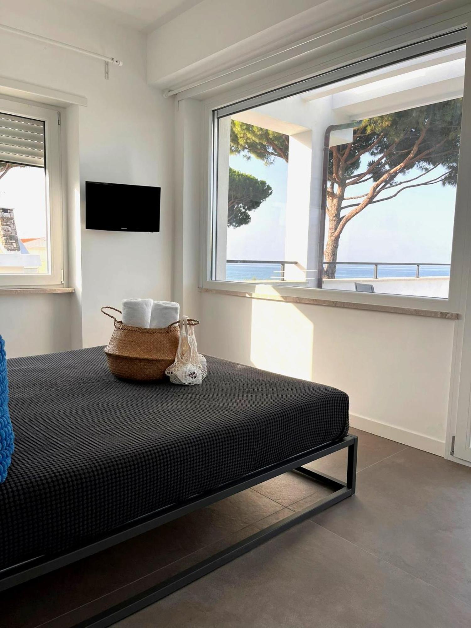 King Suite Sea View