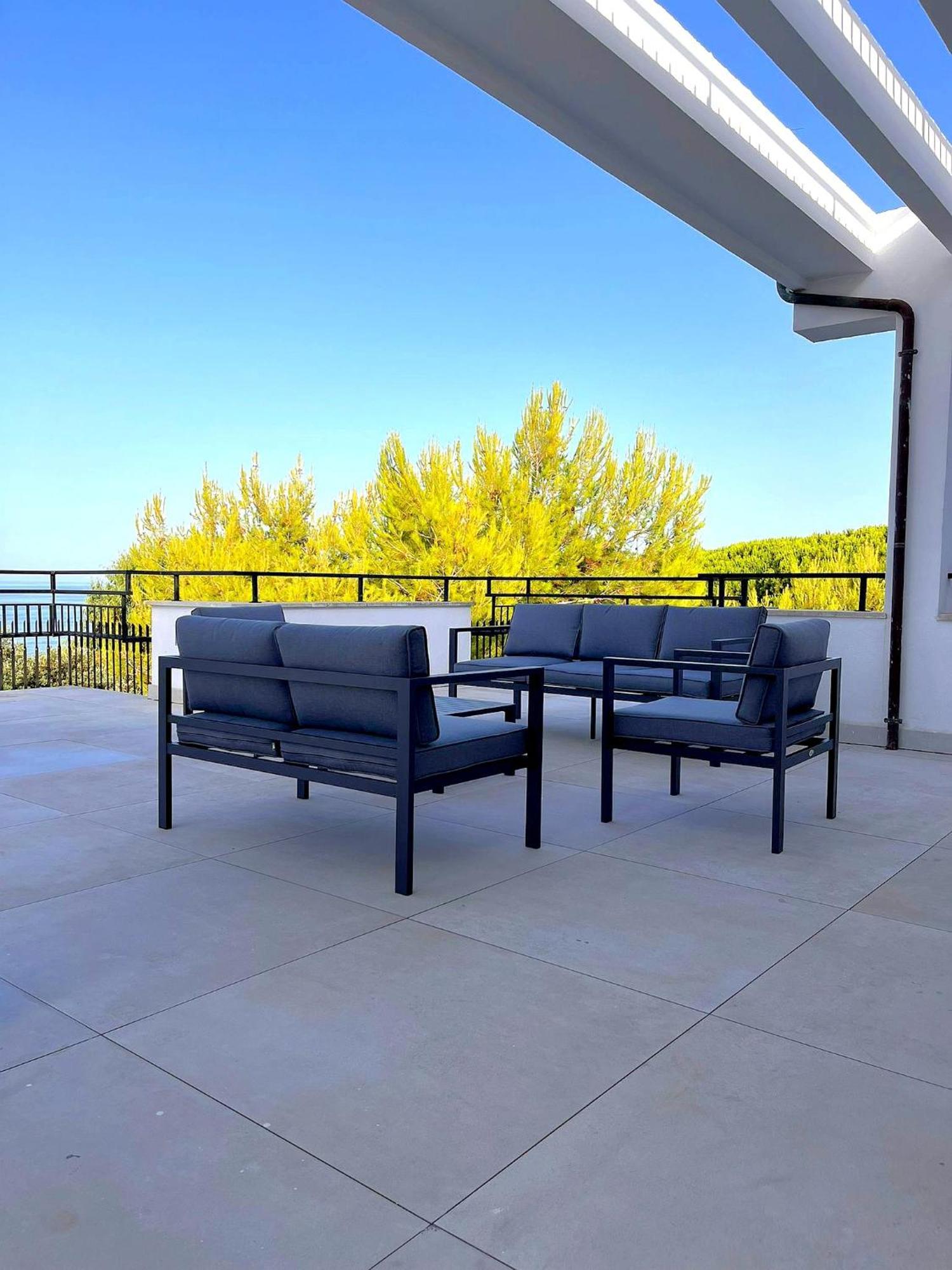 King Suite Sea View