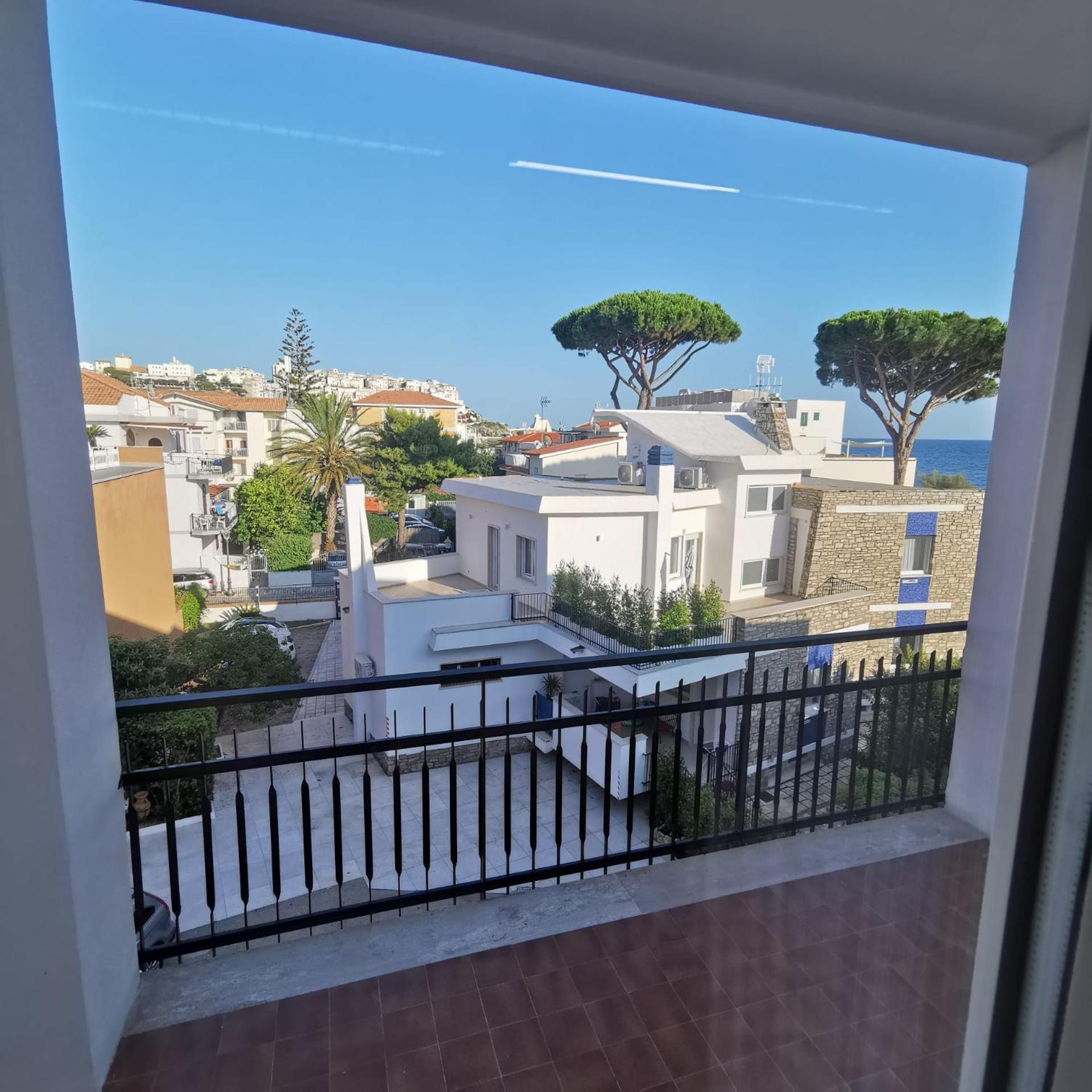 Deluxe Double Room Side Sea View