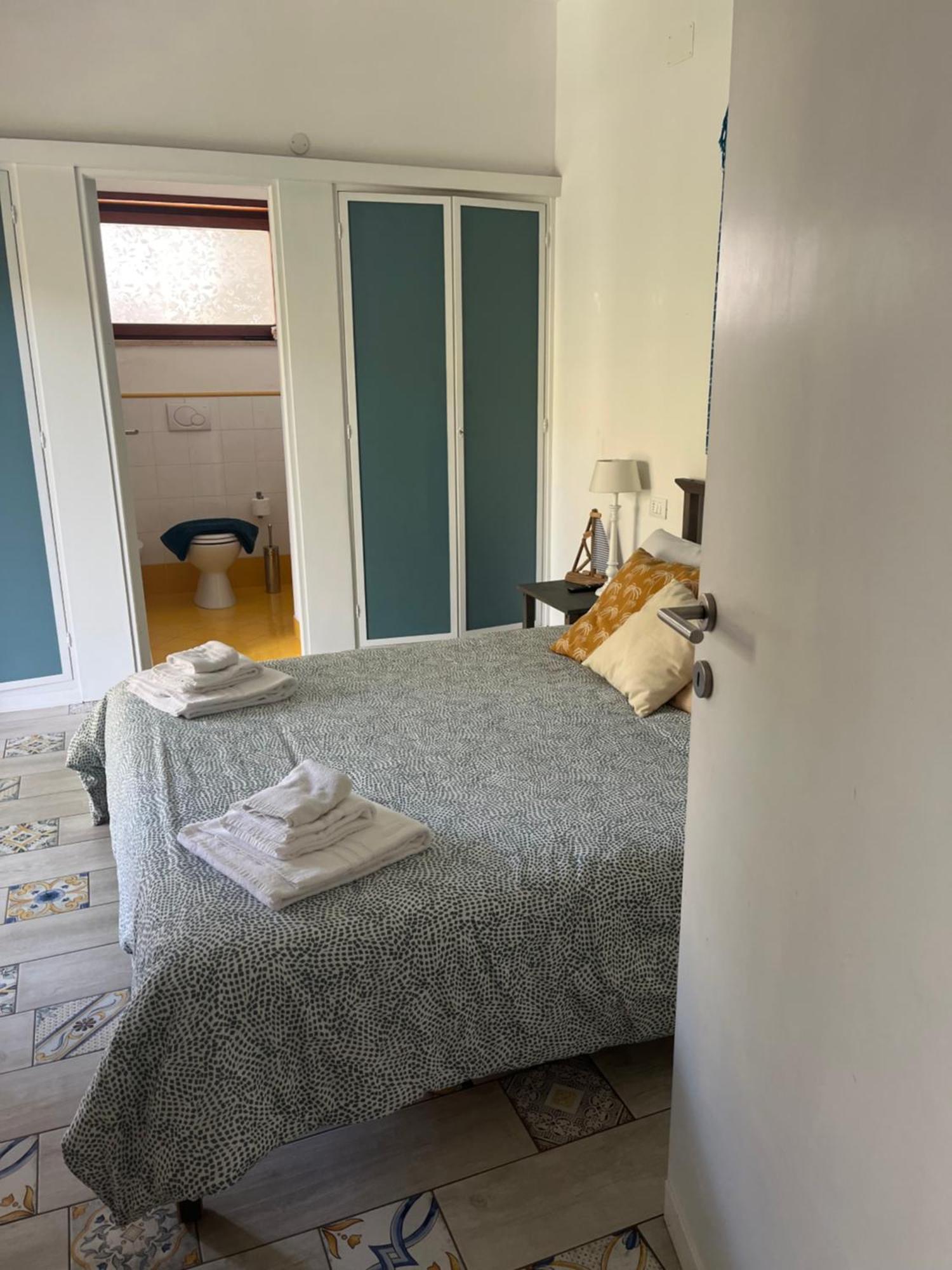 Double Room Private Bathroom