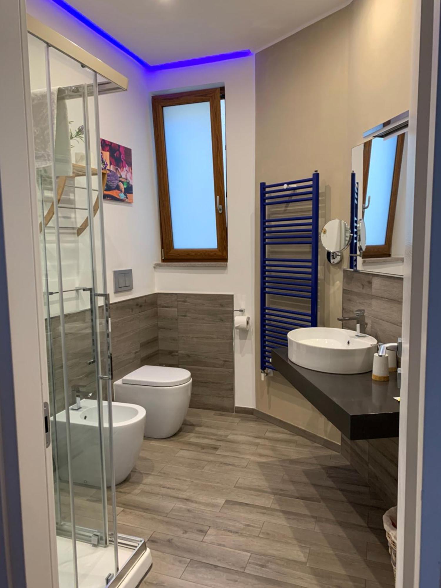 Twin Room Private Bathroom