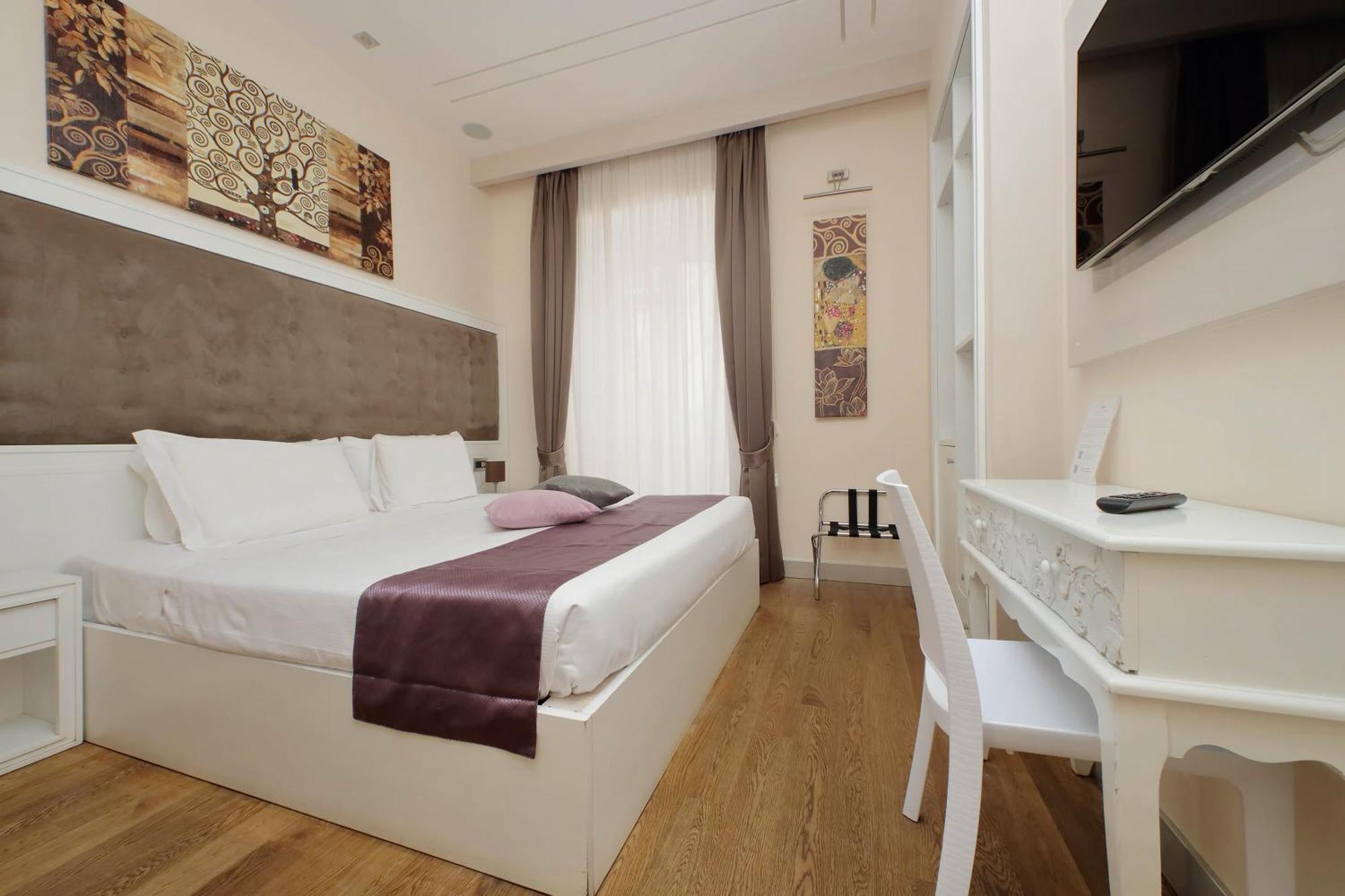 Quadruple Room Private Bathroom