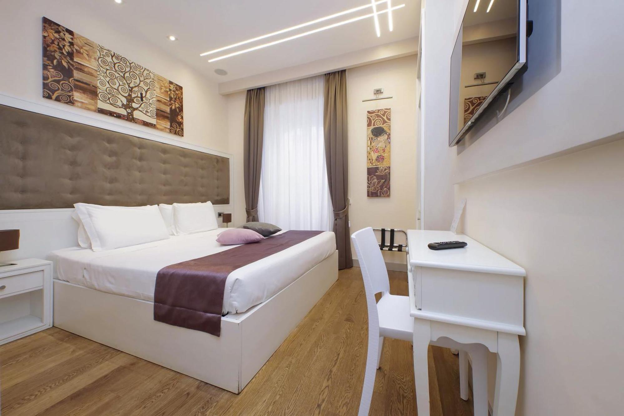 Quadruple Room Private Bathroom