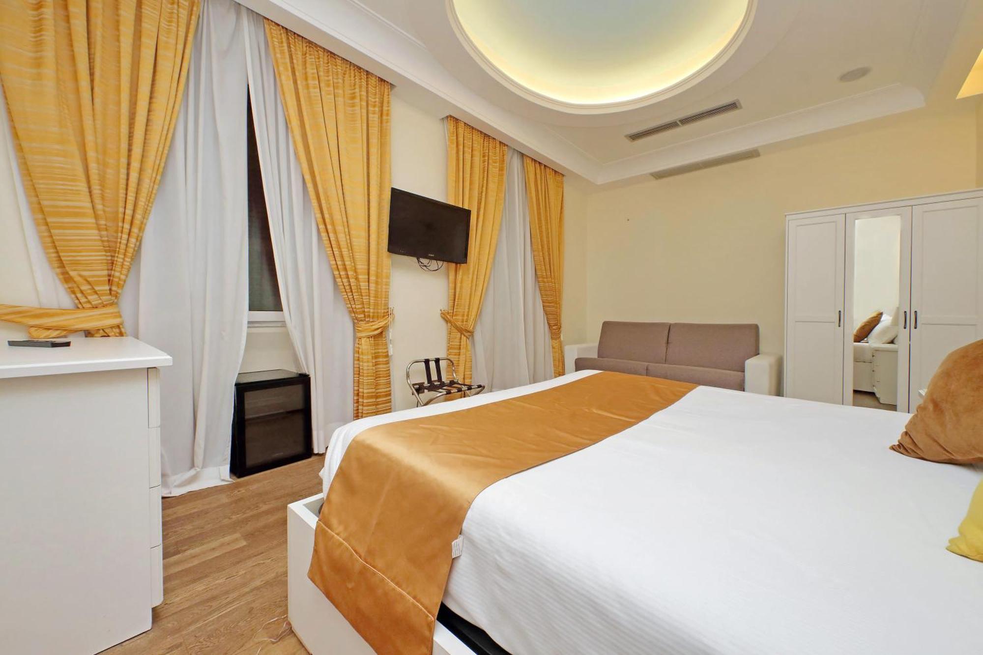Queen Room
