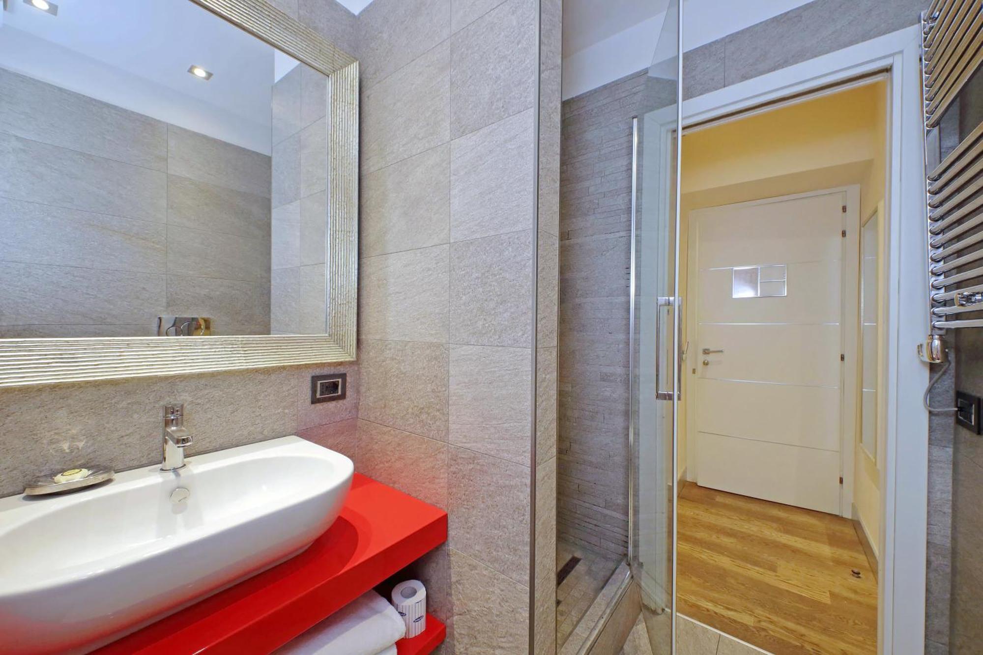 Quadruple Room Private Bathroom